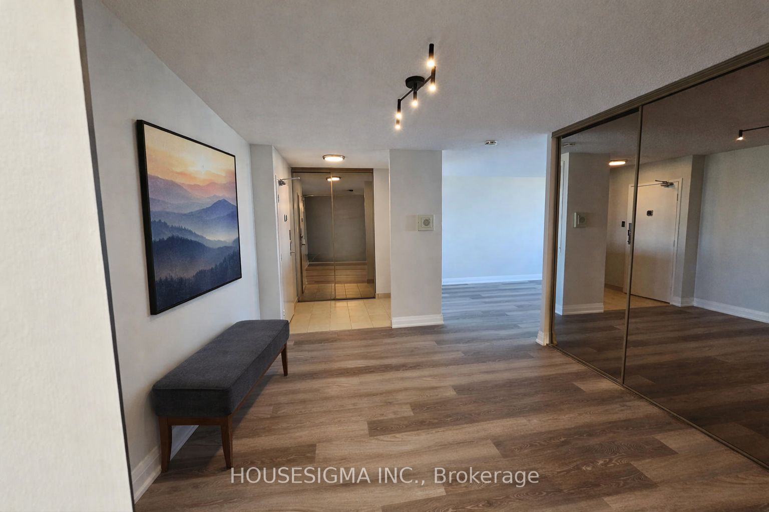 55 Huntingdale Boulevard 1804, Toronto, ON M1W 2N9 photo 4