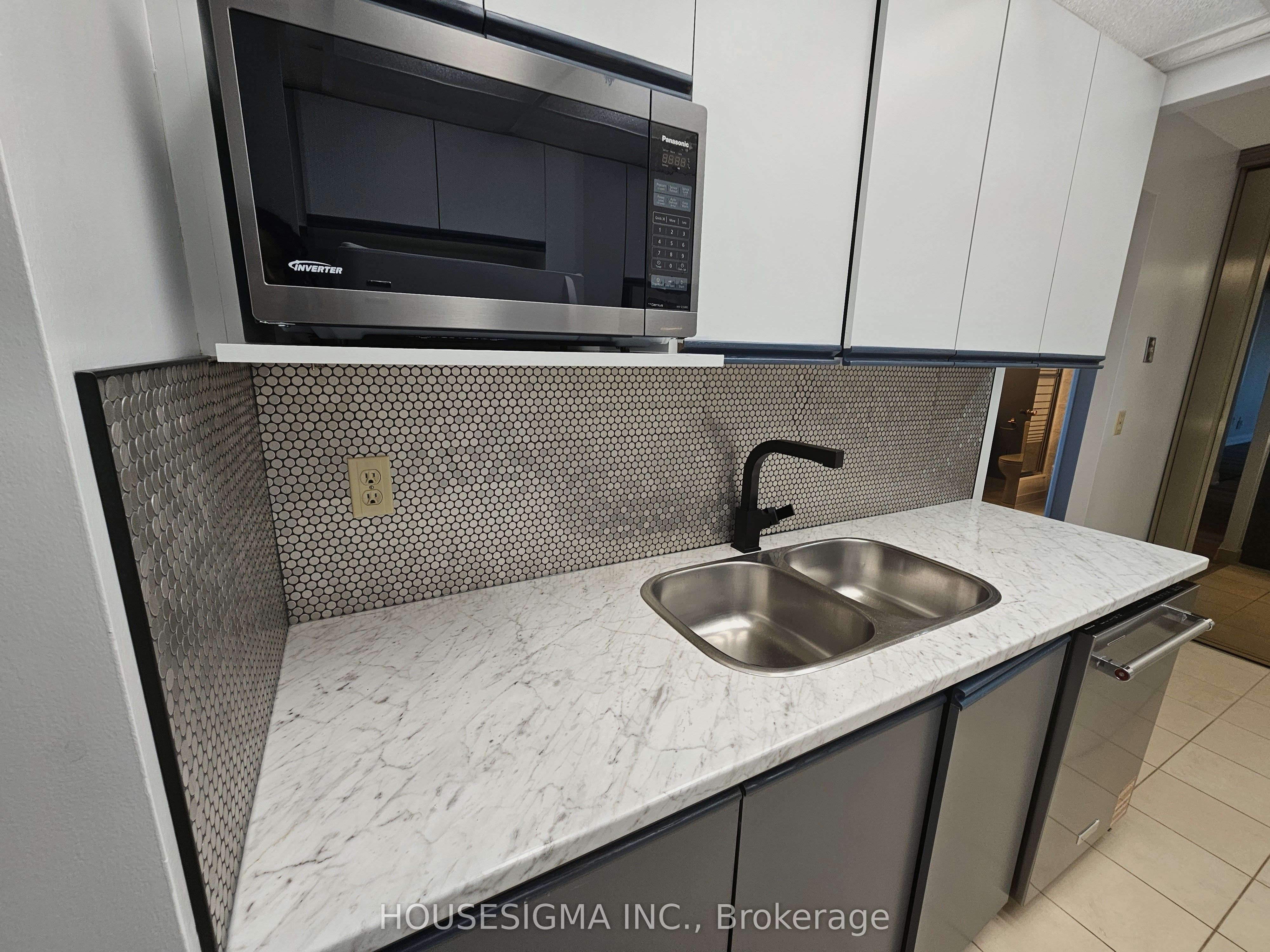 55 Huntingdale Boulevard 1804, Toronto, ON M1W 2N9 photo 5