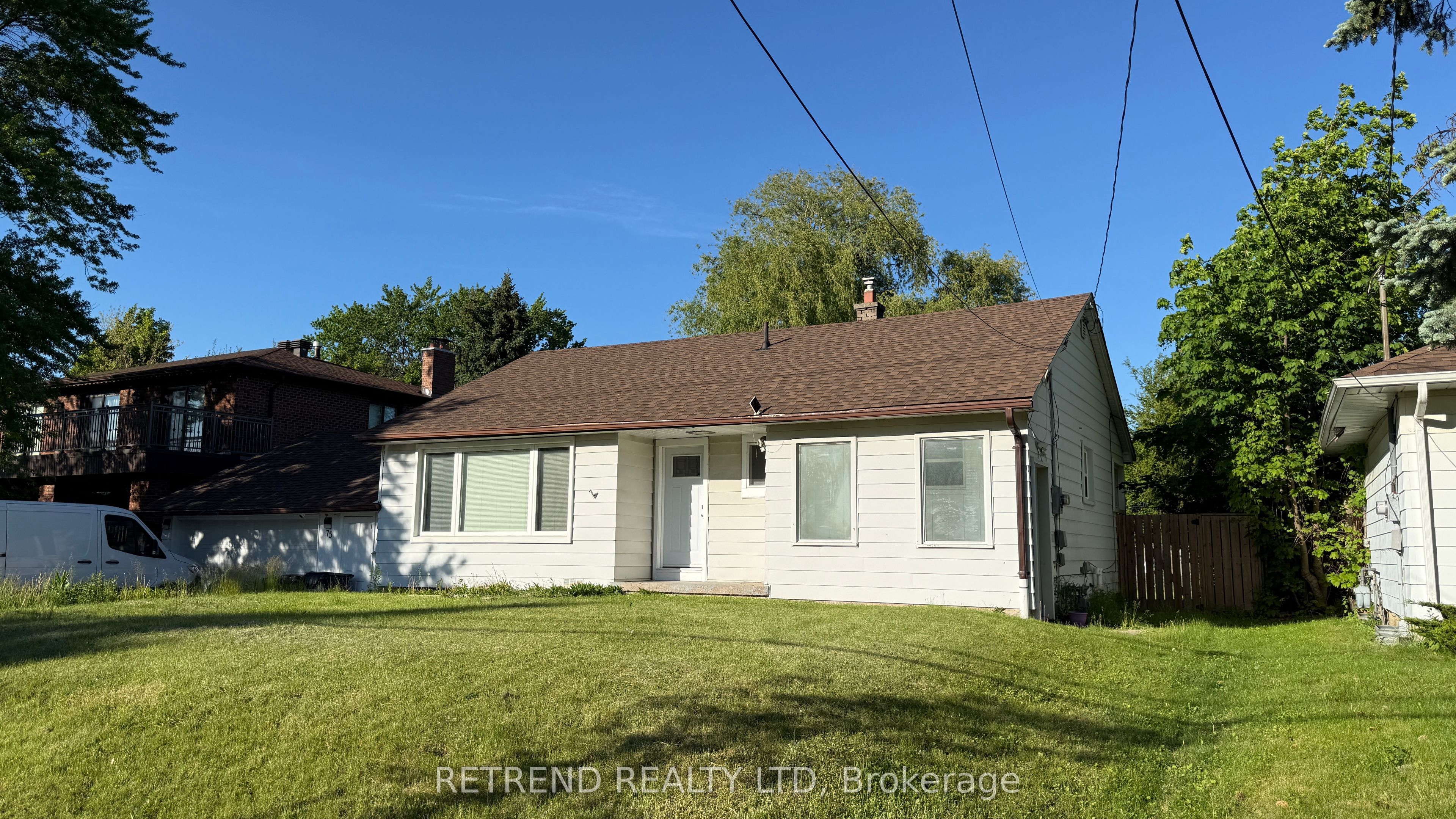 75 Aragon Avenue Bsmt, Toronto, ON M1T 1Y1