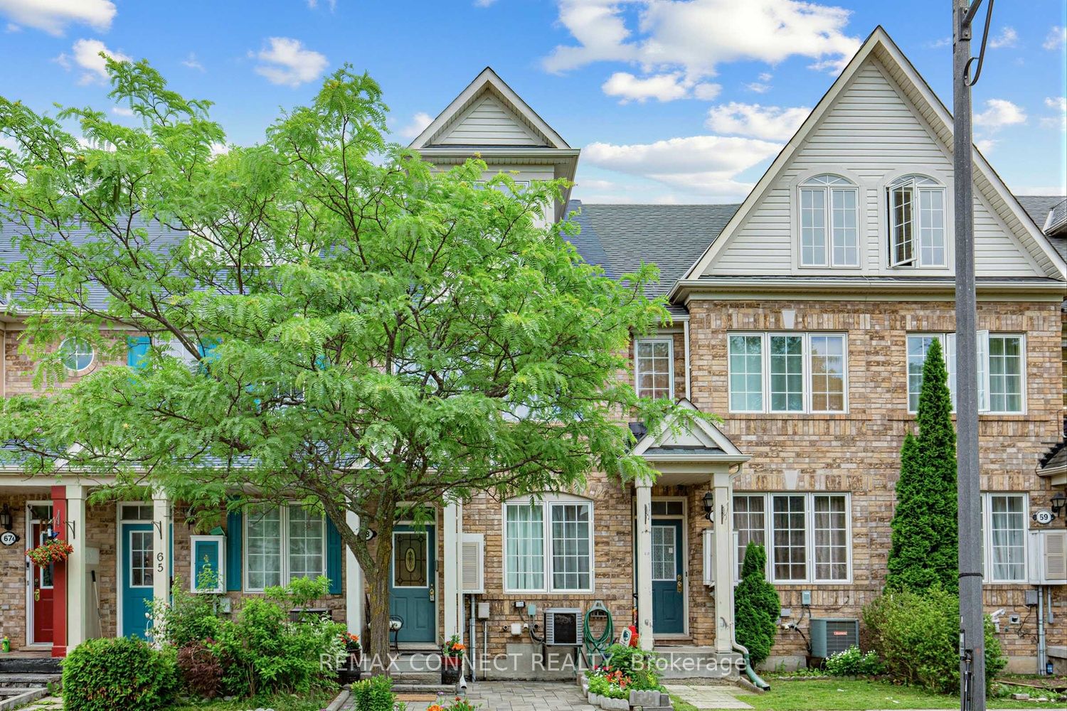 63 Coyote Crescent, Toronto, ON M1B 6H2 photo 2