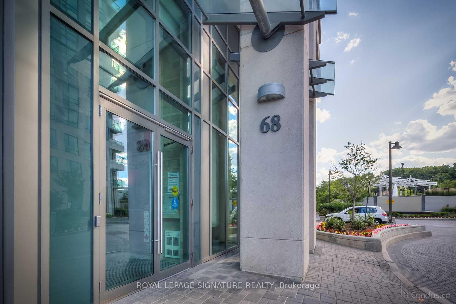 68 Grangeway Avenue 1512, Toronto, ON M1H 0A1 photo 2