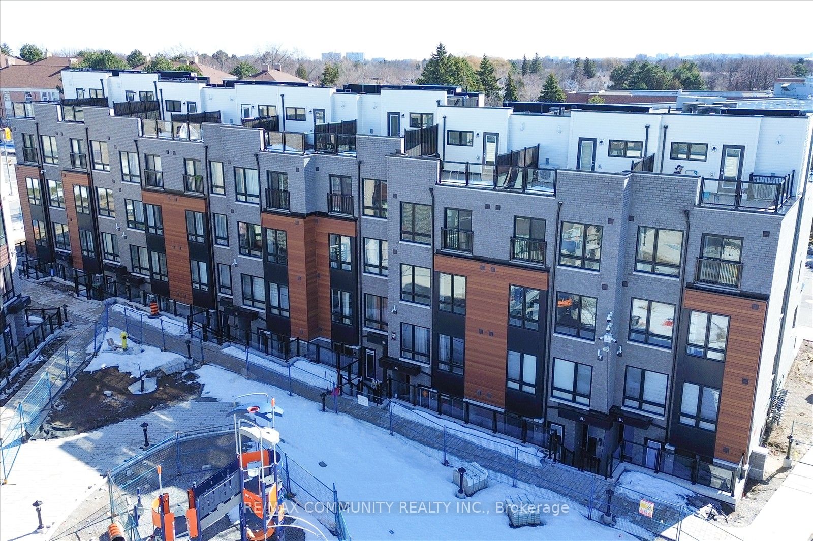 145 Tapscott Road 21, Toronto, ON M1B 0E8 photo 2