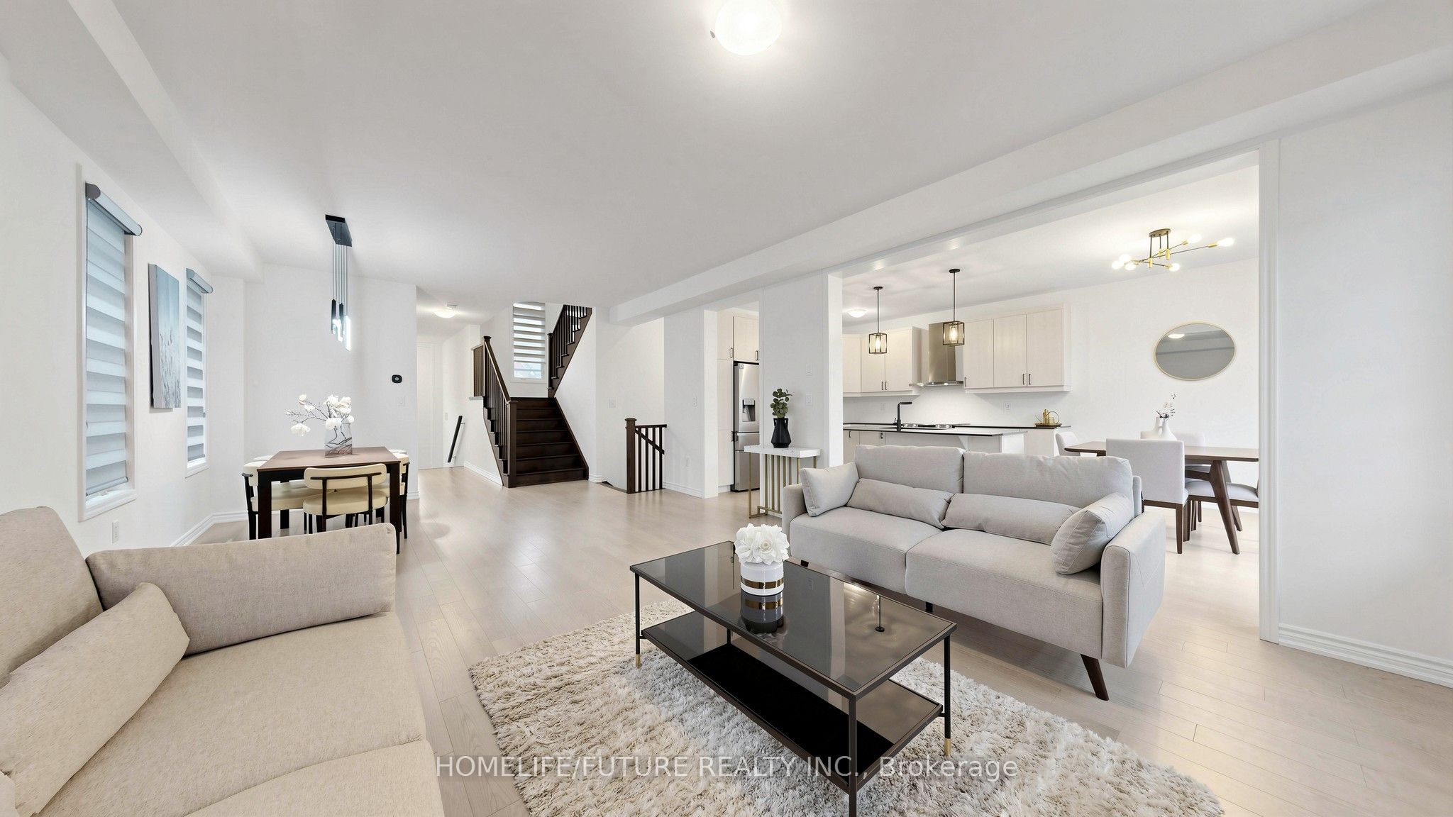 1406 Swallowtail Lane MAIN, Pickering, ON L1X 0N8 photo 5