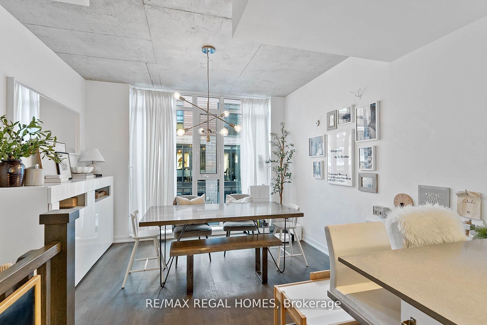 1238 Dundas Street E TH110, Toronto, ON M4M 0C6 photo 4
