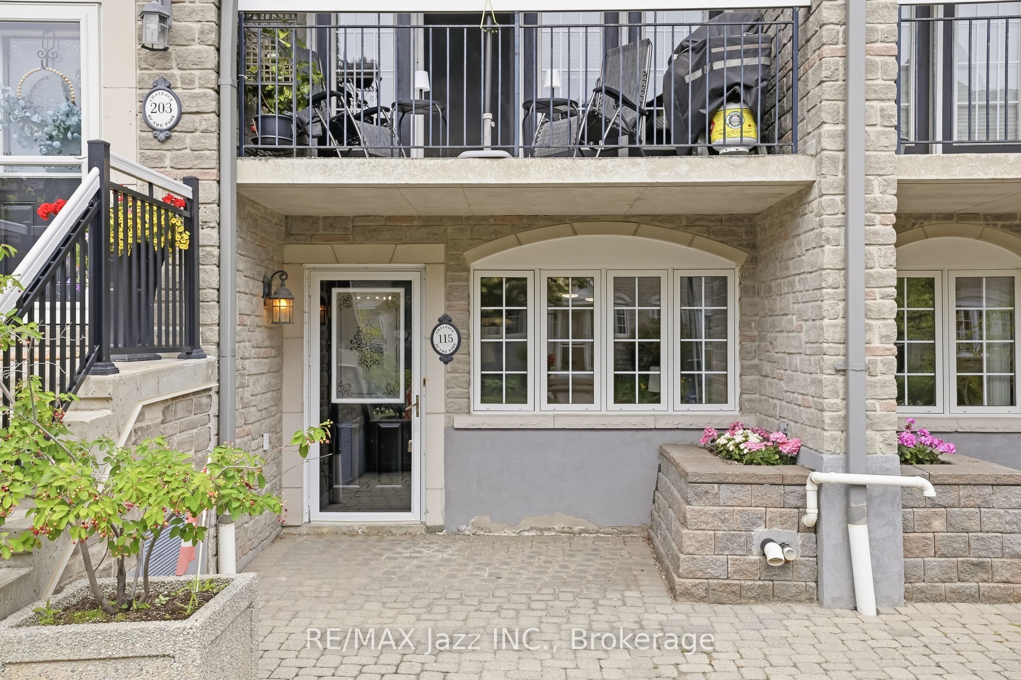 1995 Royal Road 115, Pickering, ON L1V 6V9 photo 5