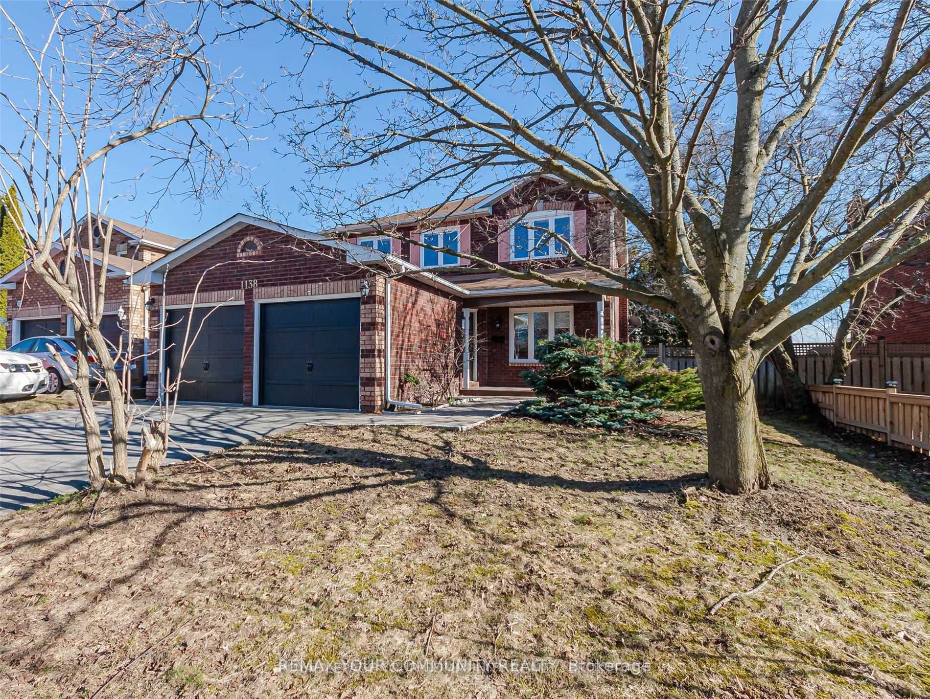 1138 Thimbleberry Circle, Oshawa, ON L1K 2H1 photo 2