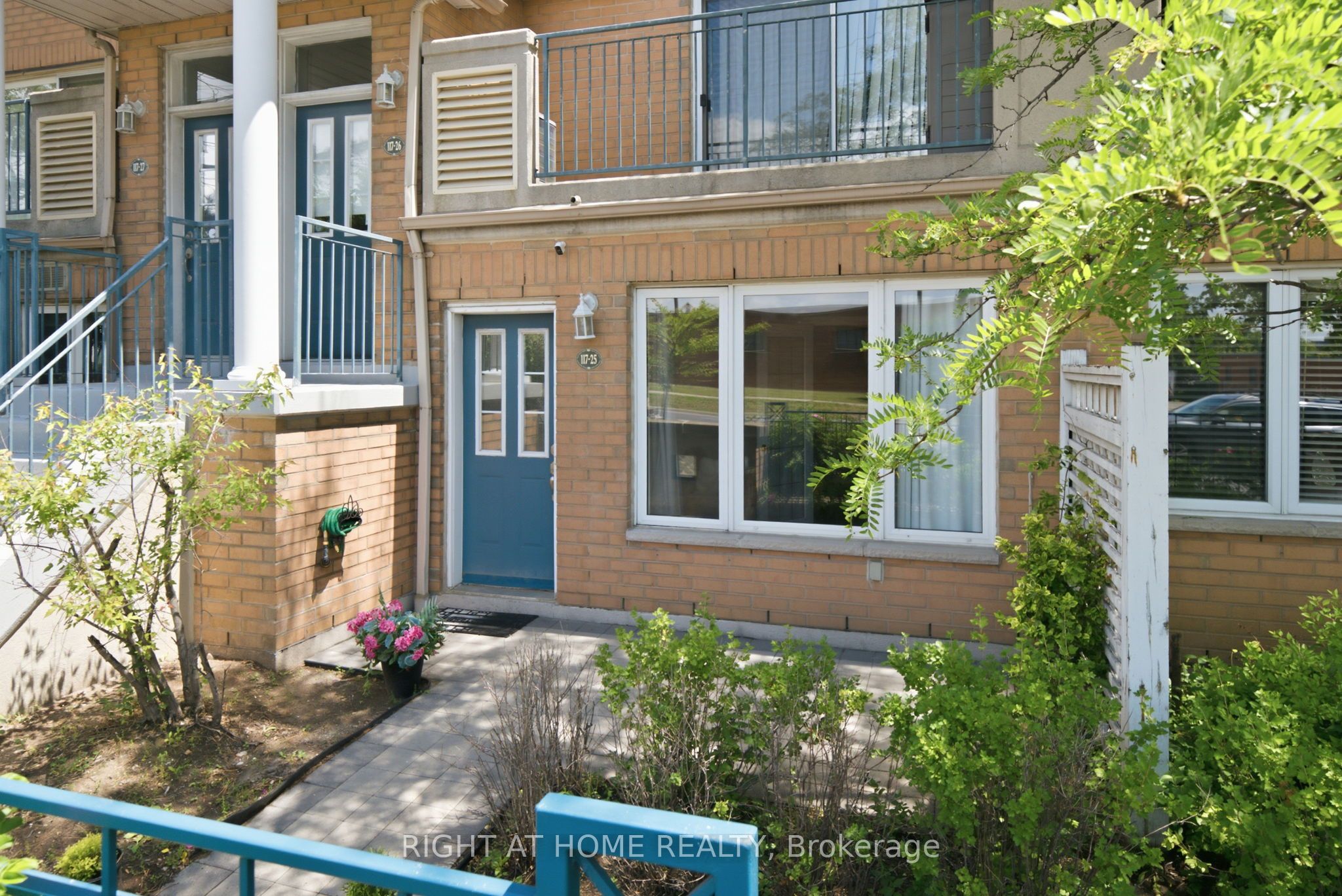 117 Omni Drive 25, Toronto, ON M1P 5A5 photo 5