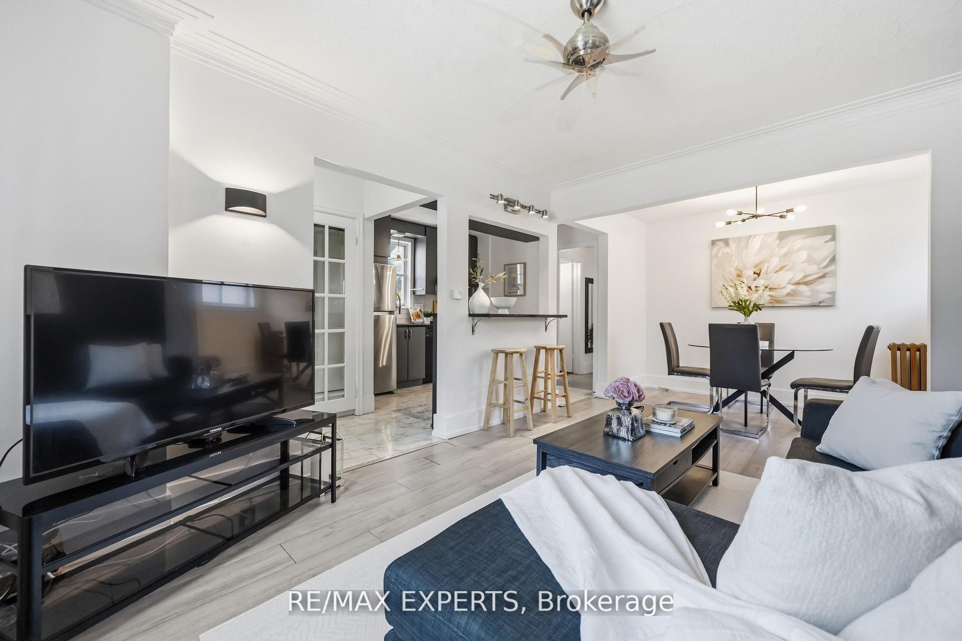 221 Clonmore Drive, Toronto, ON M1N 1Y4 photo 5