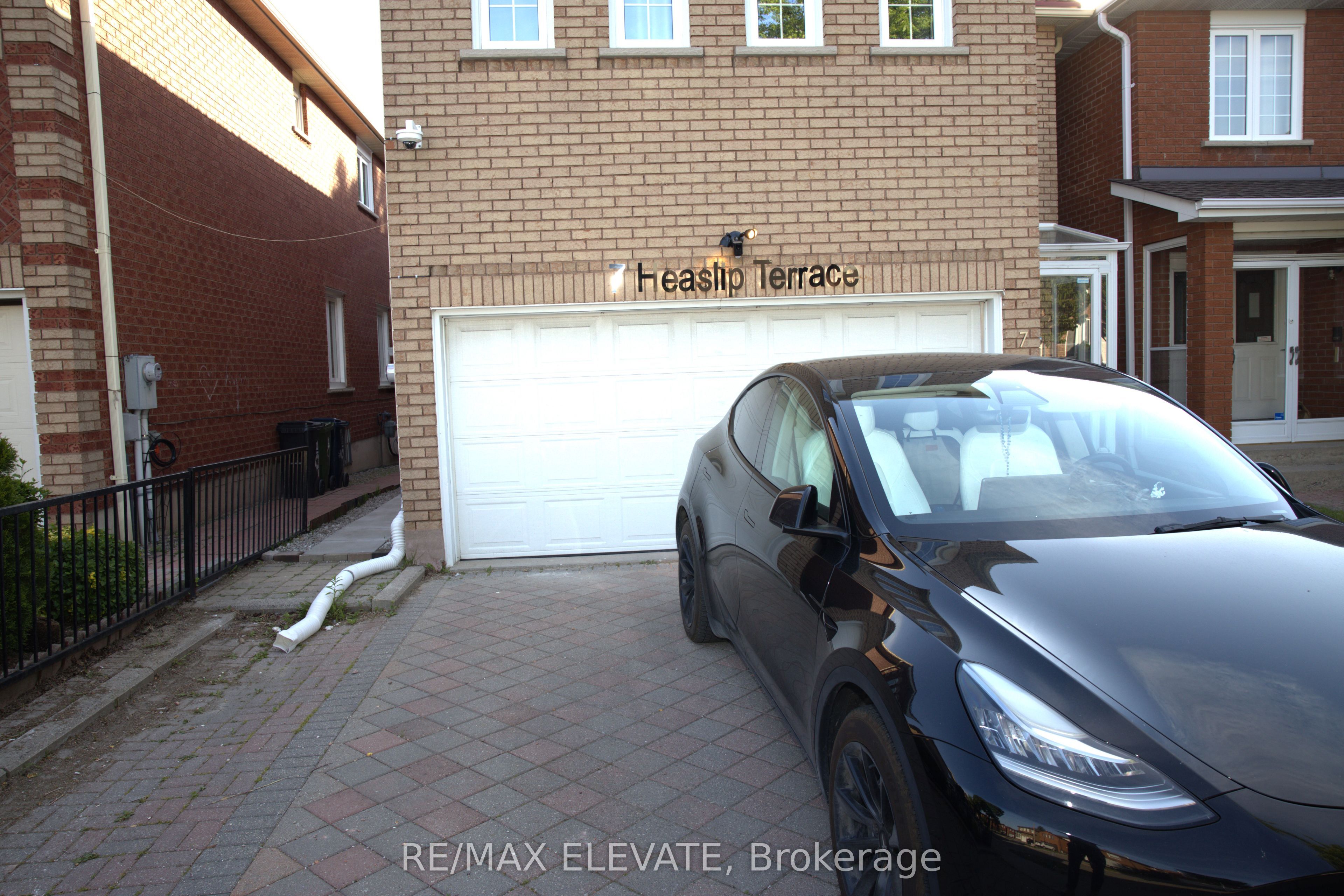 7 Heaslip Terrace Basement, Toronto, ON M1T 1W8