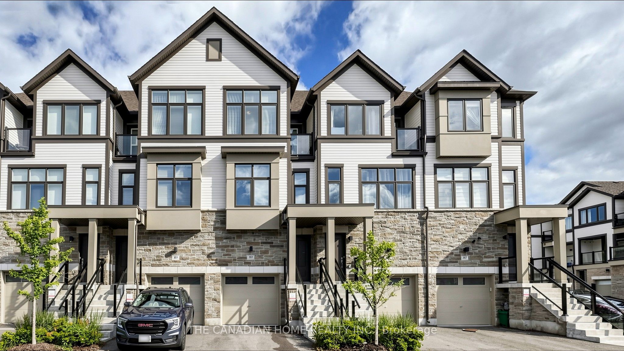 363 OKANAGAN Path, Oshawa, ON L1H 0B1 photo 2