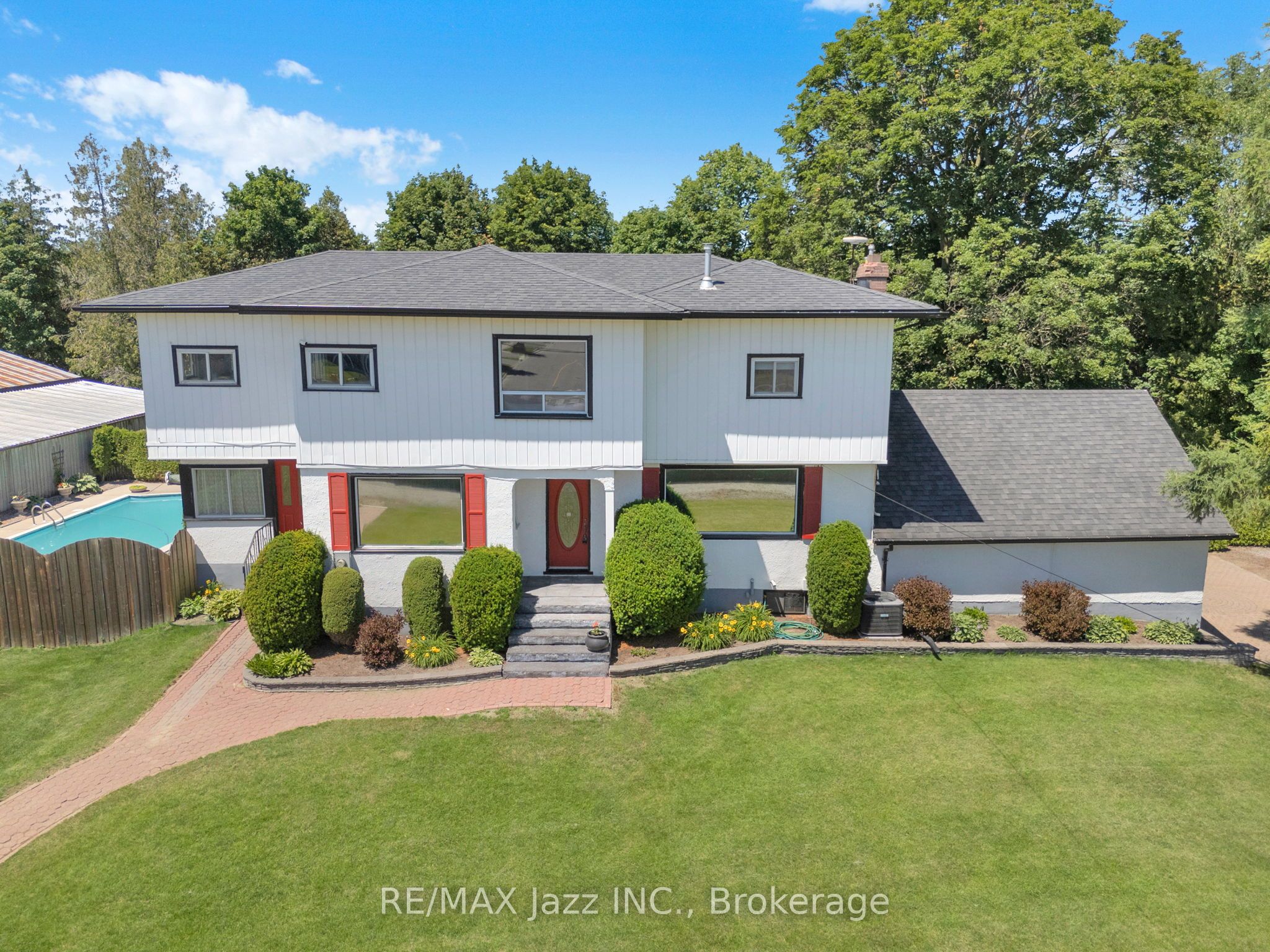 4860 Baldwin Street S, Whitby, ON L1R 2W4 photo 5