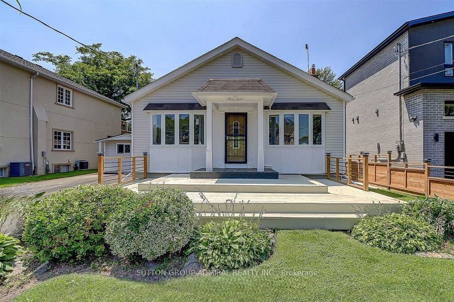 38 Fenwood Heights, Toronto, ON M1M 2V8 photo 2
