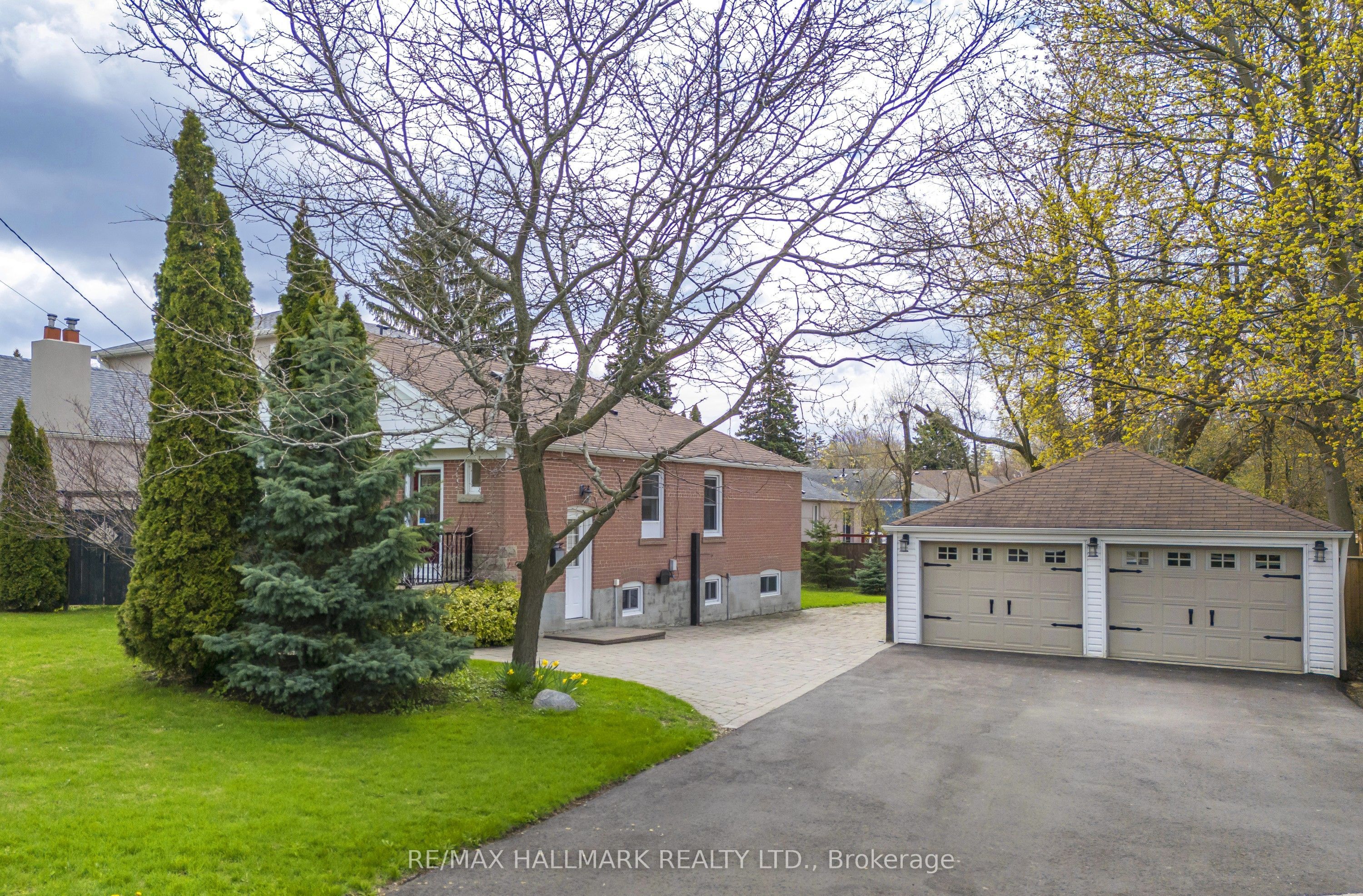 89 Scarborough Heights Boulevard, Toronto, ON M1M 2V5 photo 5