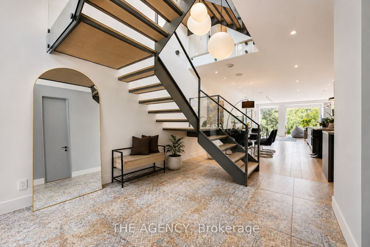 15 Albermarle Avenue, Toronto, ON M4K 3Y9 photo 3