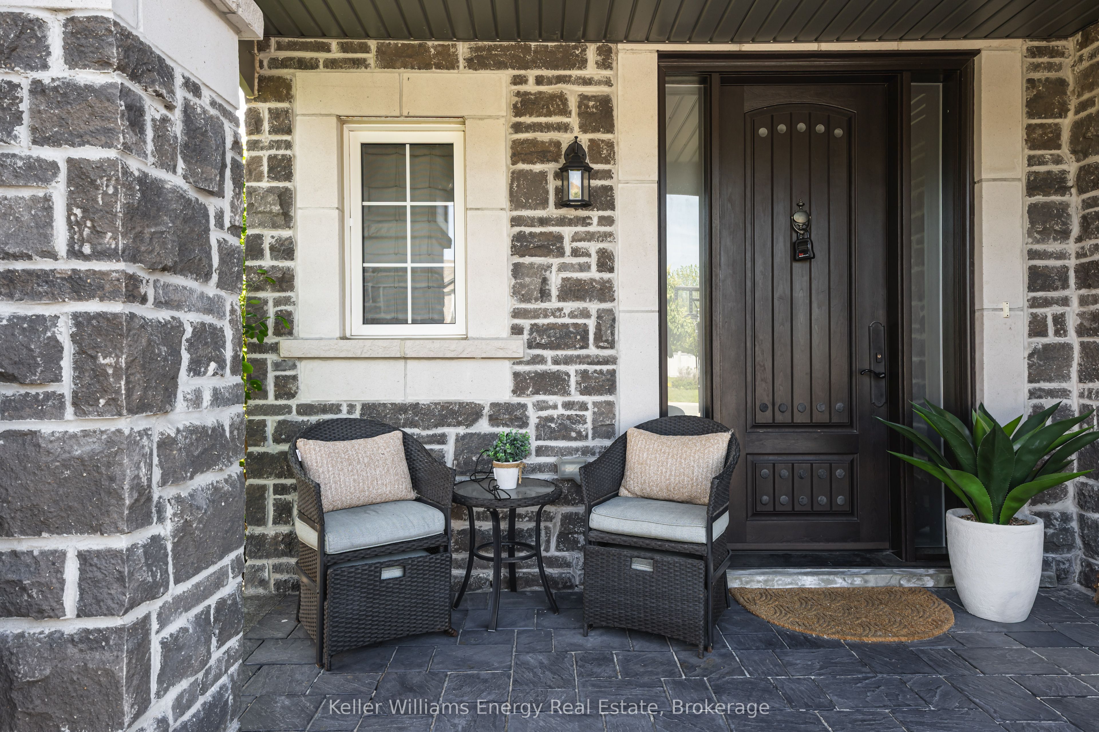 50 Rumbellow Crescent, Ajax, ON L1Z 0P8 photo 4