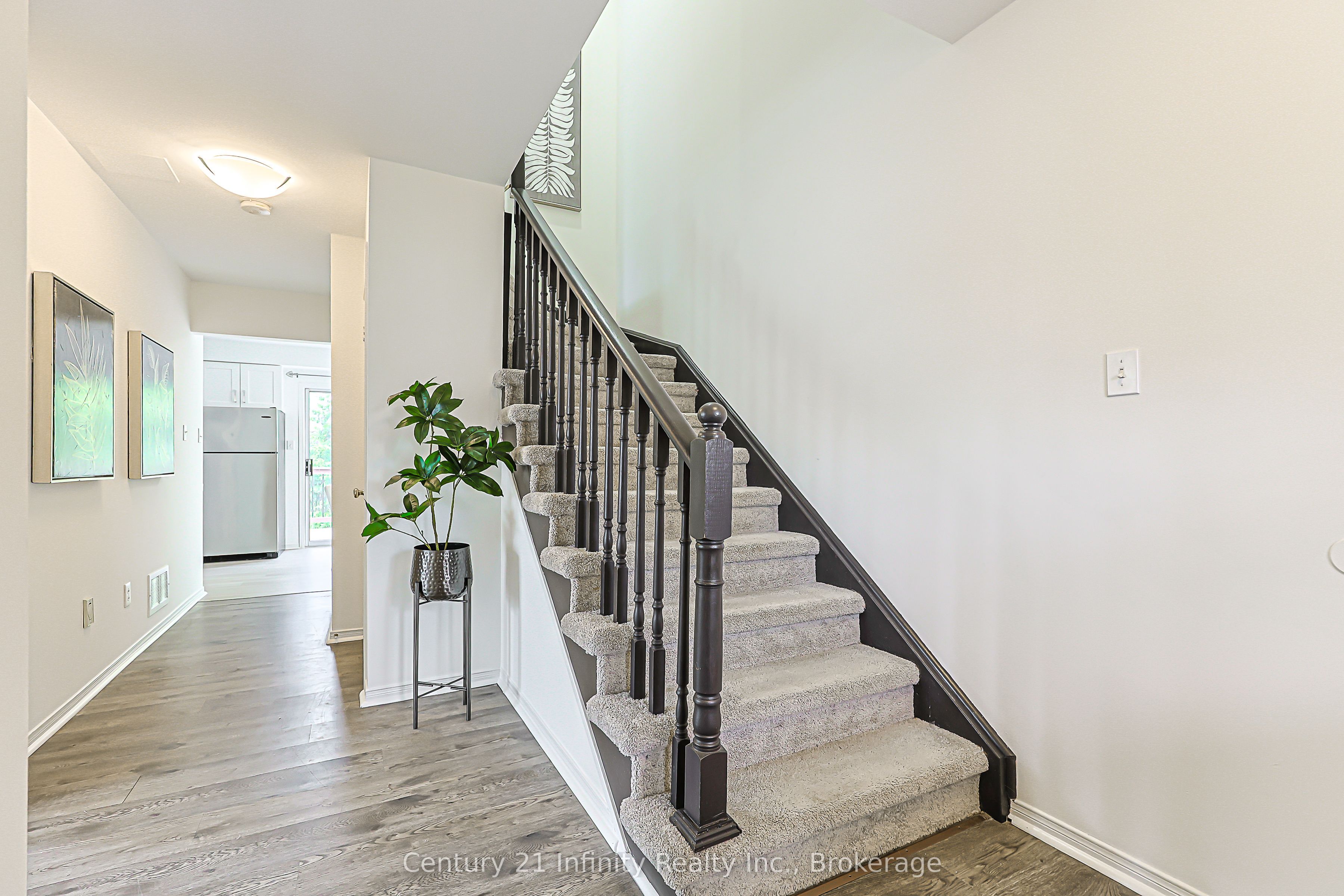 56 Bushford Street, Clarington, ON L1E 2X1 photo 4