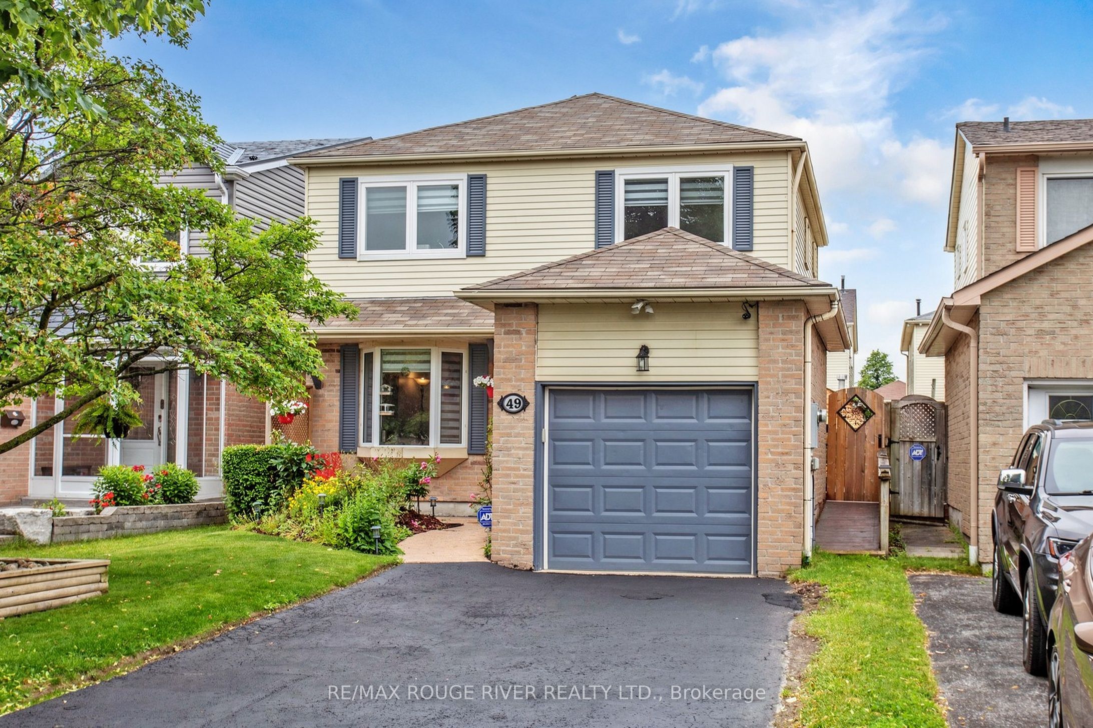 49 Gilmour Drive, Ajax, ON L1S 5J4 photo 4
