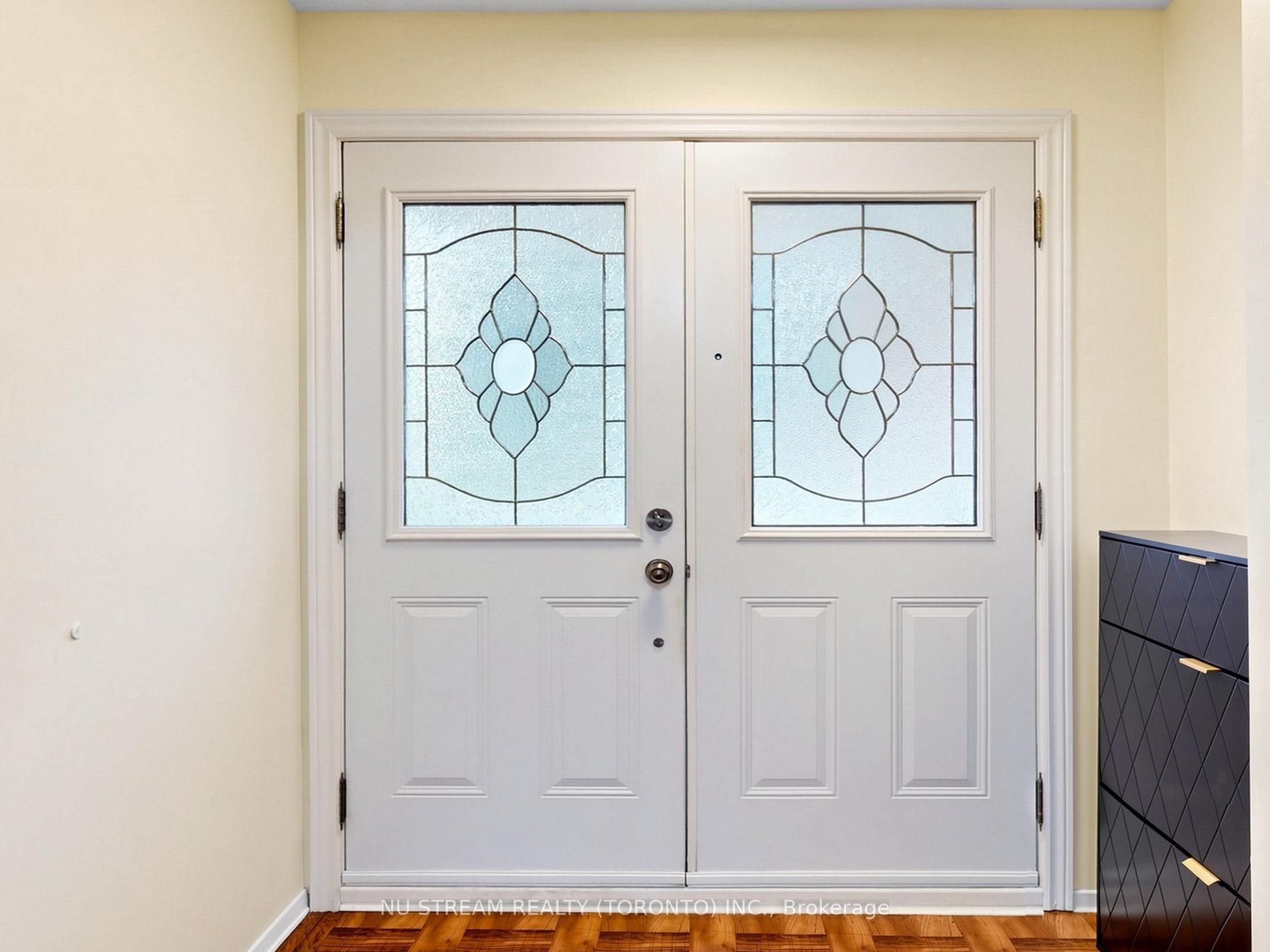 54 Ashridge Drive, Toronto, ON M1V 1P2 photo 5