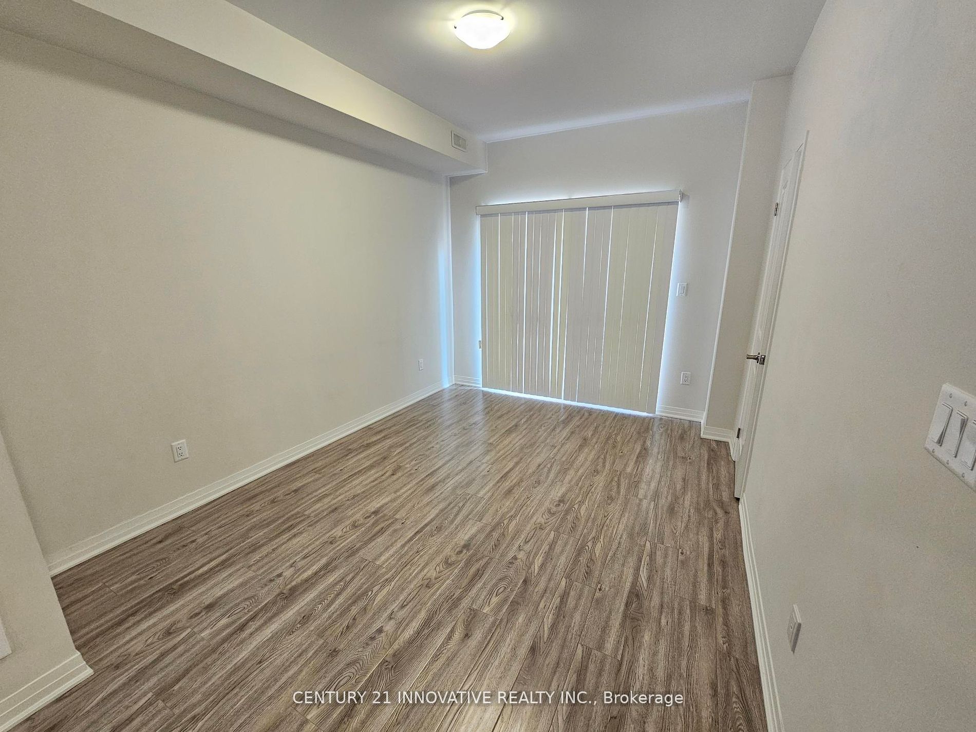 1613 Pleasure Valley Path, Oshawa, ON L1G 0E3 photo 2