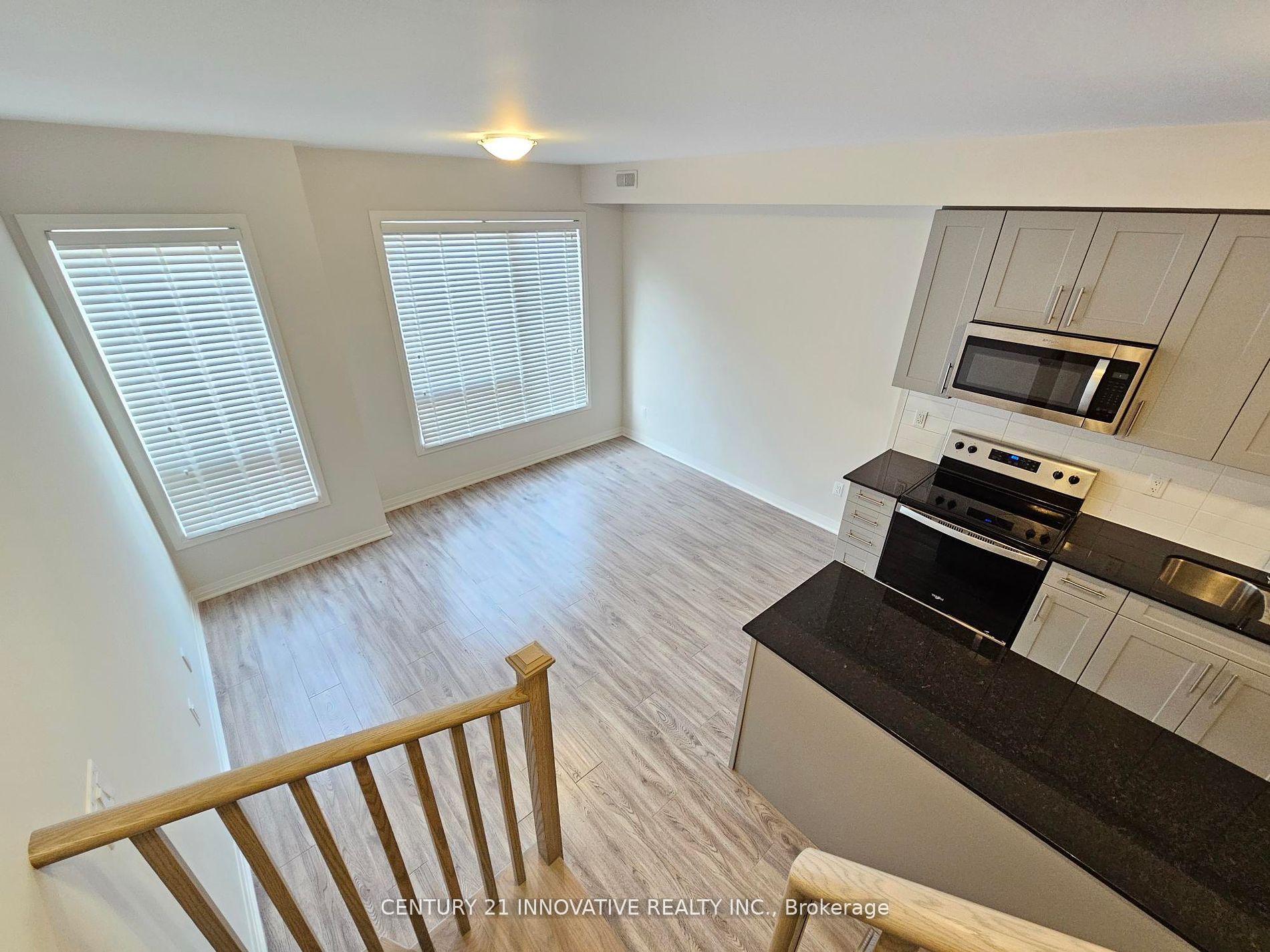 1613 Pleasure Valley Path, Oshawa, ON L1G 0E3 photo 5
