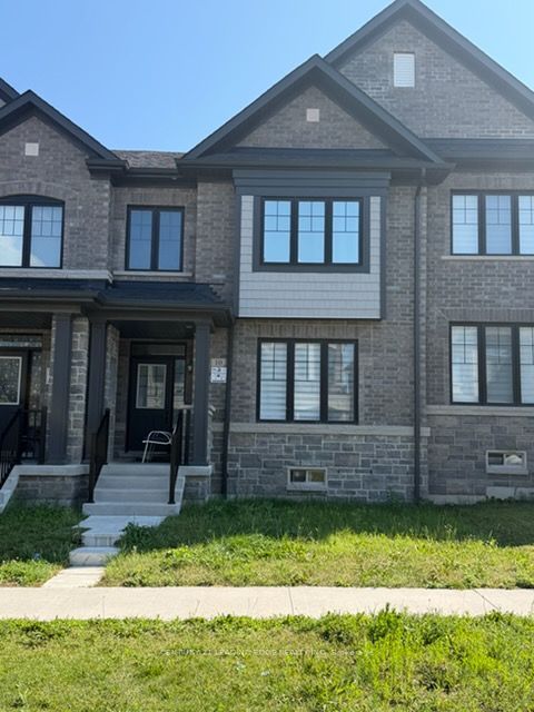 10 O'Reilly Street, Whitby, ON L1P 0N7 photo 3