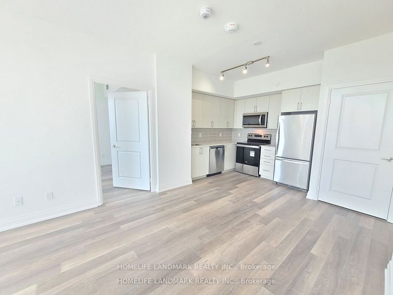 3121 Sheppard Avenue E 1705, Toronto, ON M1T 3J8 photo 5