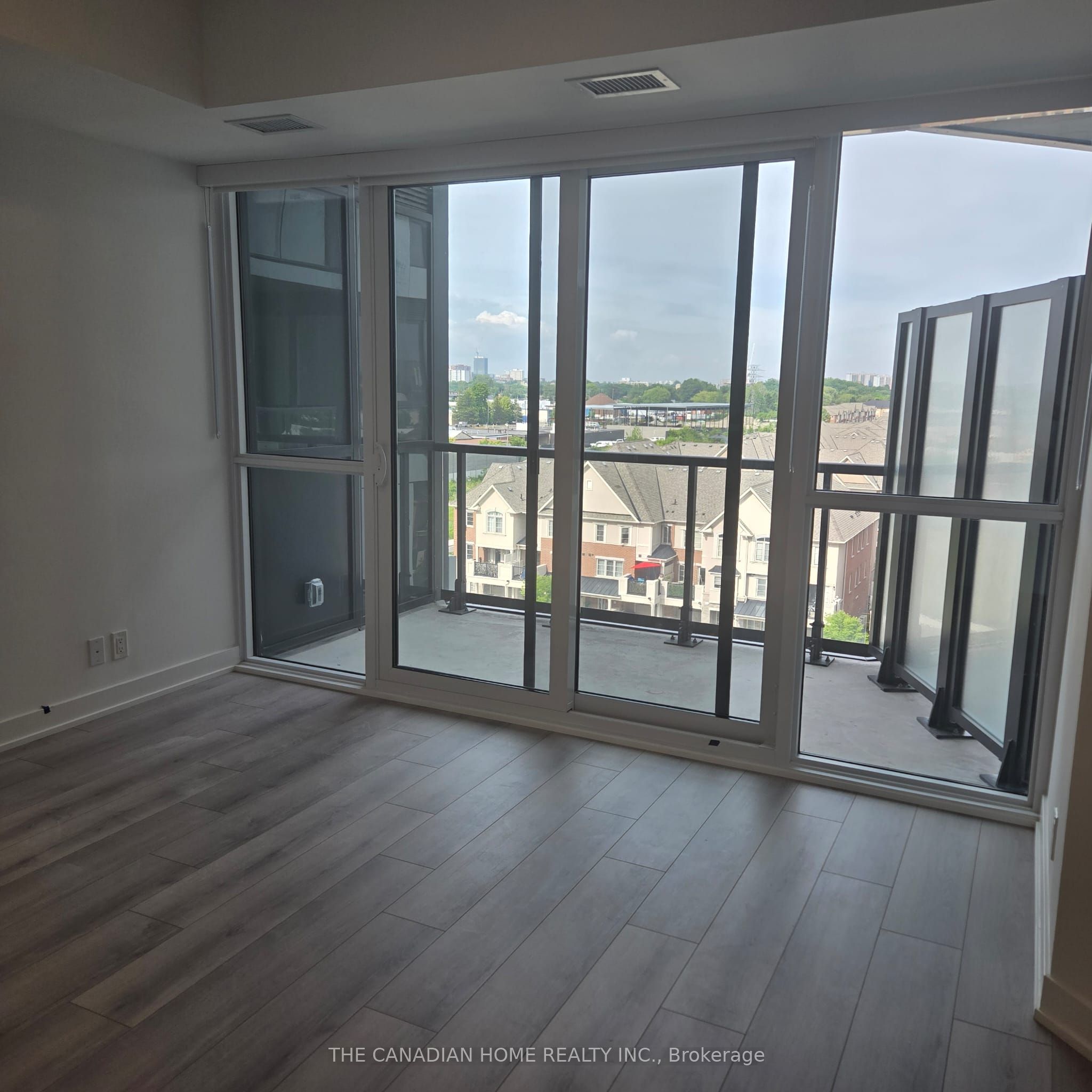 20 Deans Drive 624, Toronto, ON M1L 0J7 photo 4