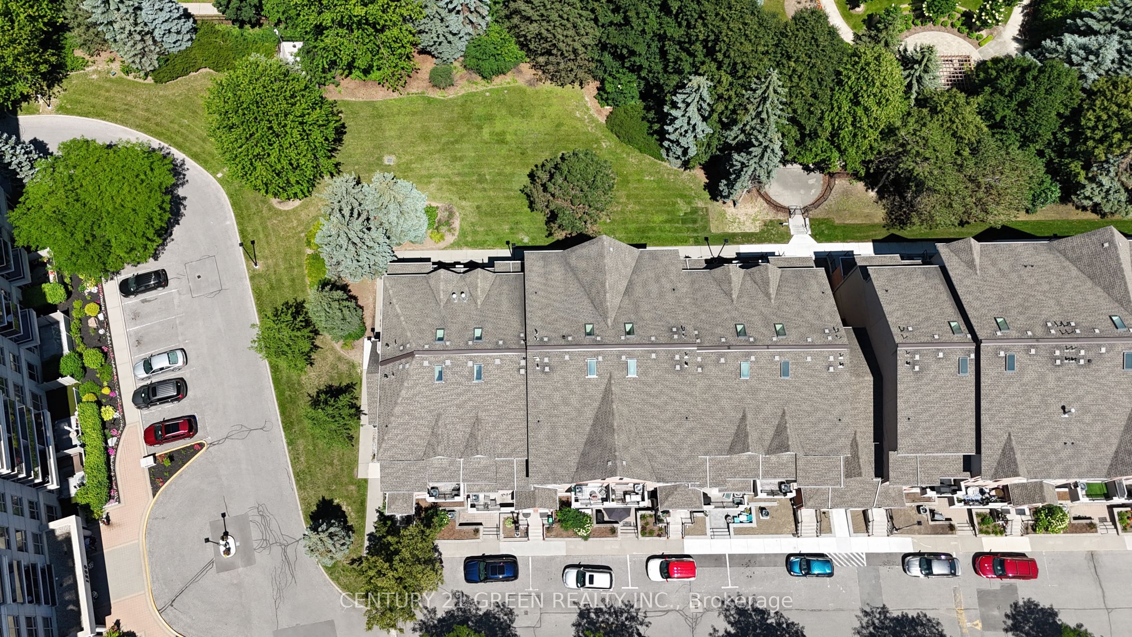 1400 The Esplanade N 306, Pickering, ON L1V 6V2 photo 4