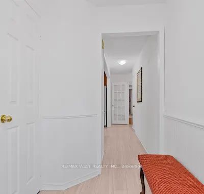 1457 Anton Square, Pickering, ON L1V 5S5 photo 5