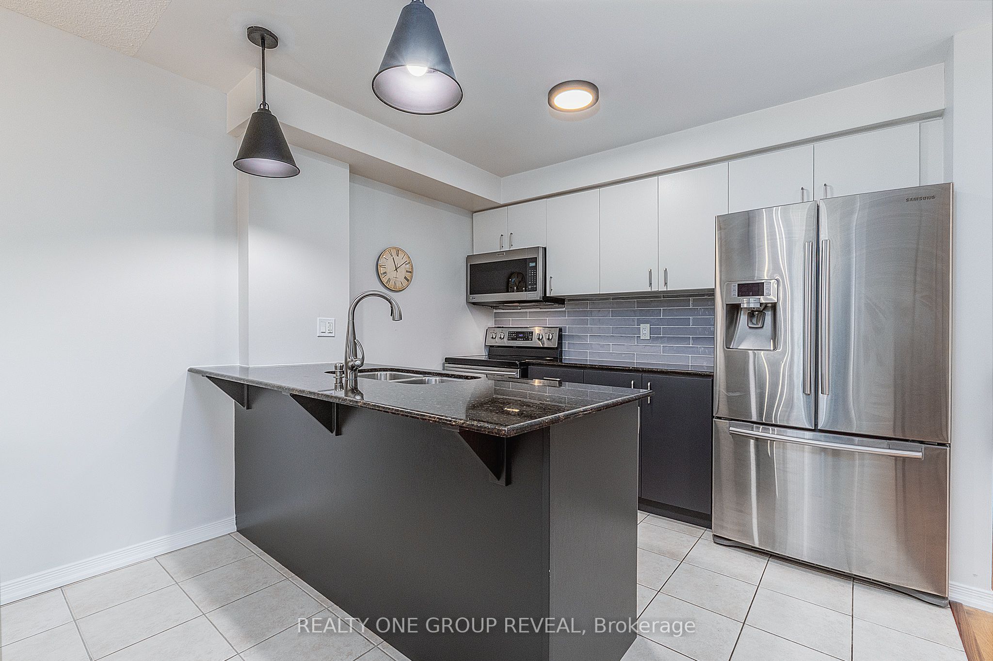 61 Clarington Boulevard 212, Clarington, ON L1C 0H6 photo 2