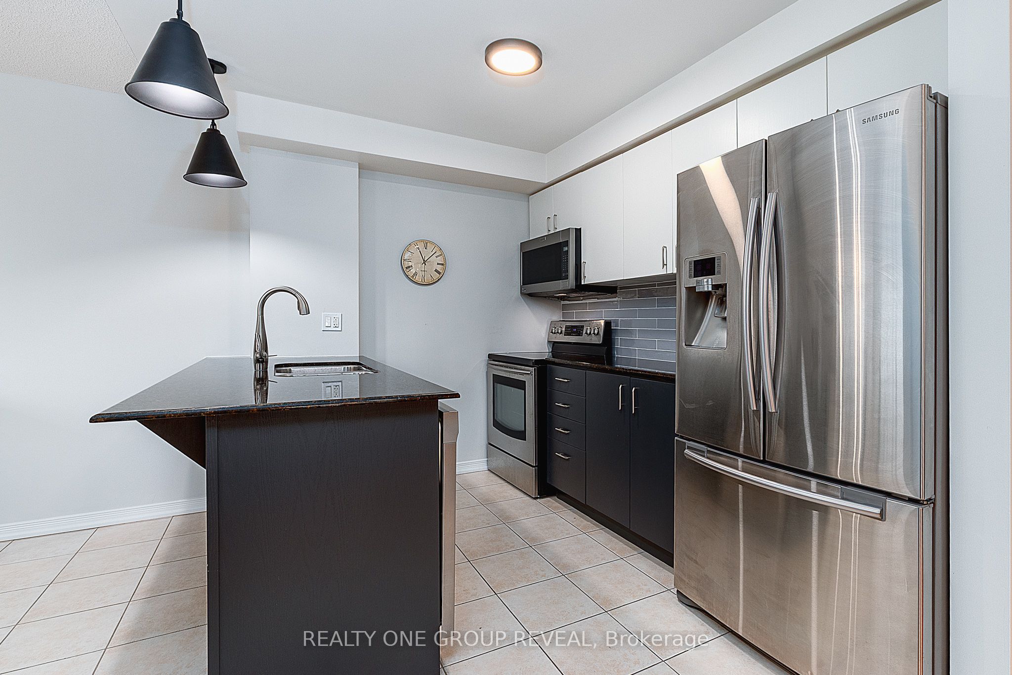 61 Clarington Boulevard 212, Clarington, ON L1C 0H6 photo 3