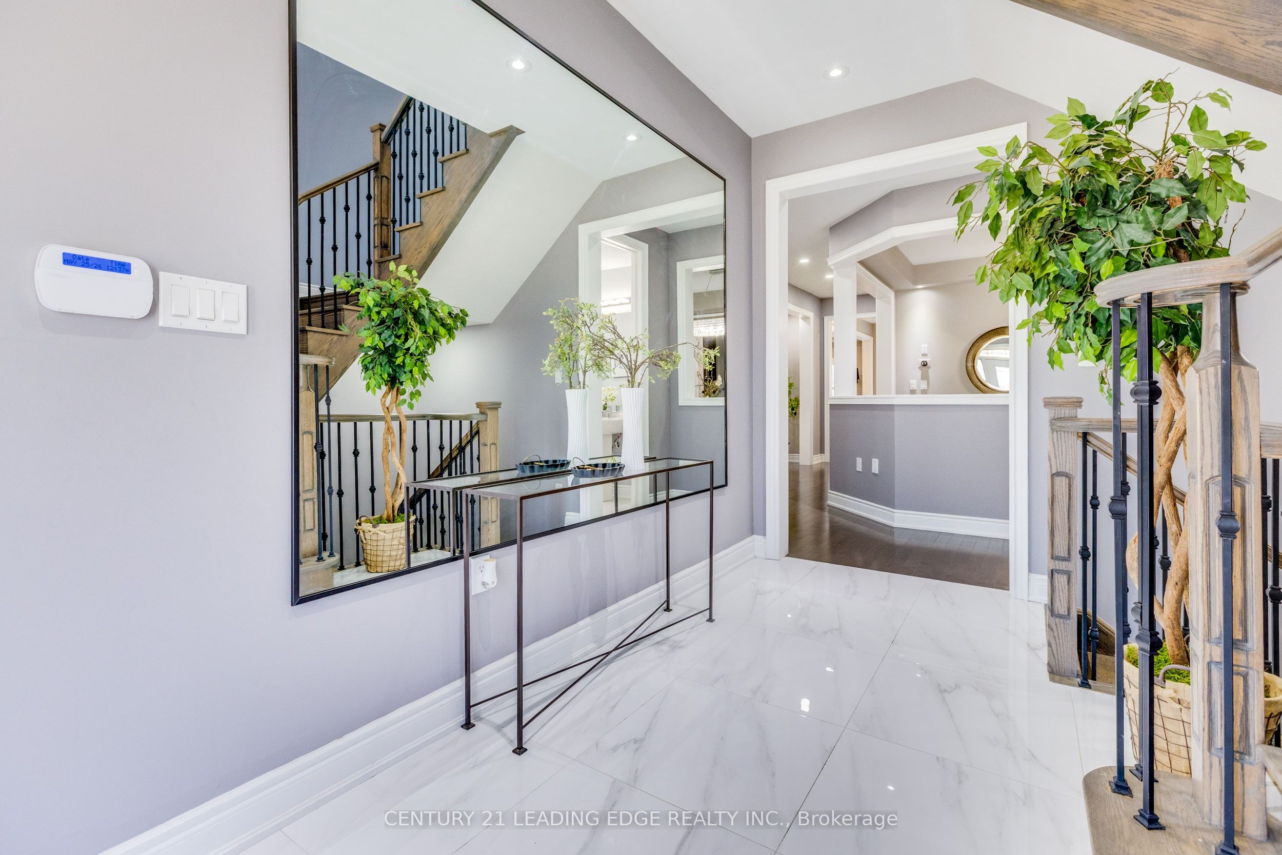 228 Fleetwood Drive, Oshawa, ON L1K 3E7 photo 5