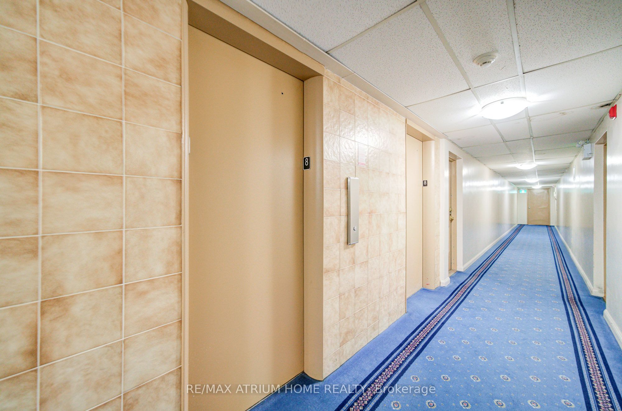 1101 Pharmacy Avenue 804, Toronto, ON M1R 2Y3 photo 5