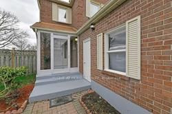 19 Grover Drive, Toronto, ON M1C 4L1 photo 3