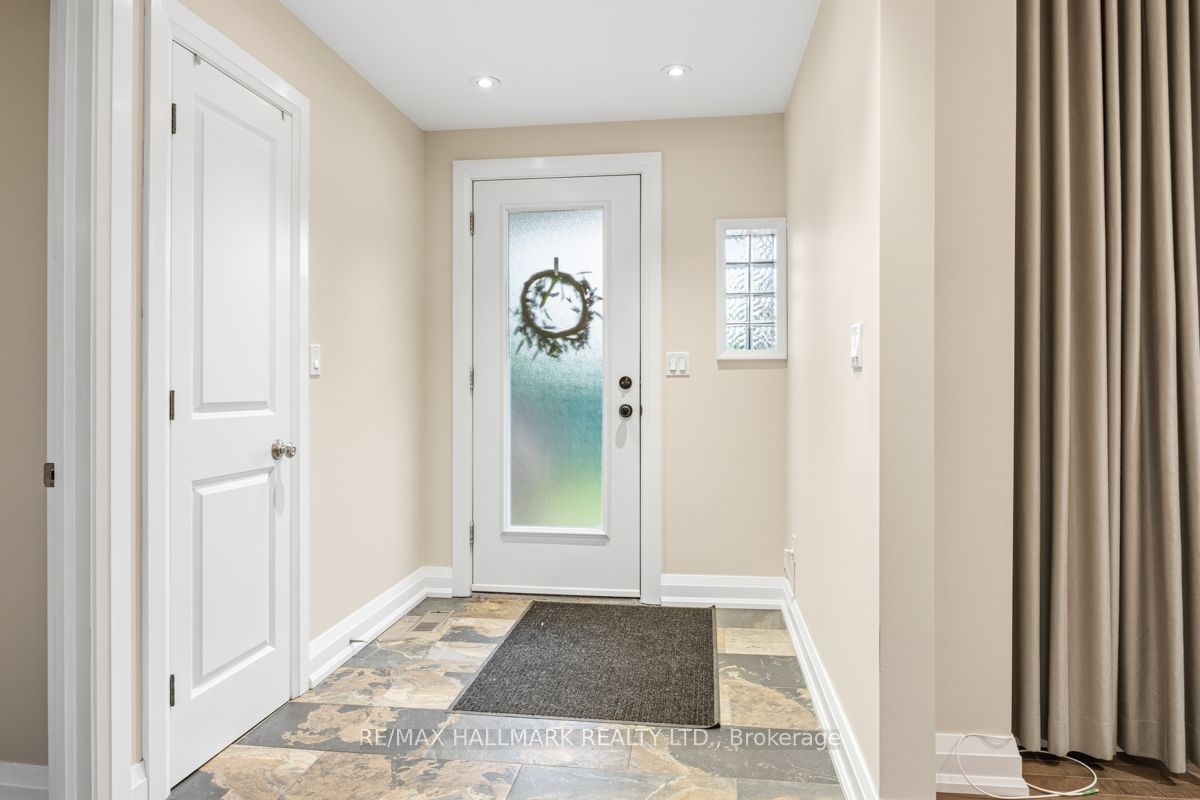 1885 Kingston Road Main, Toronto, ON M1N 1T3 photo 5