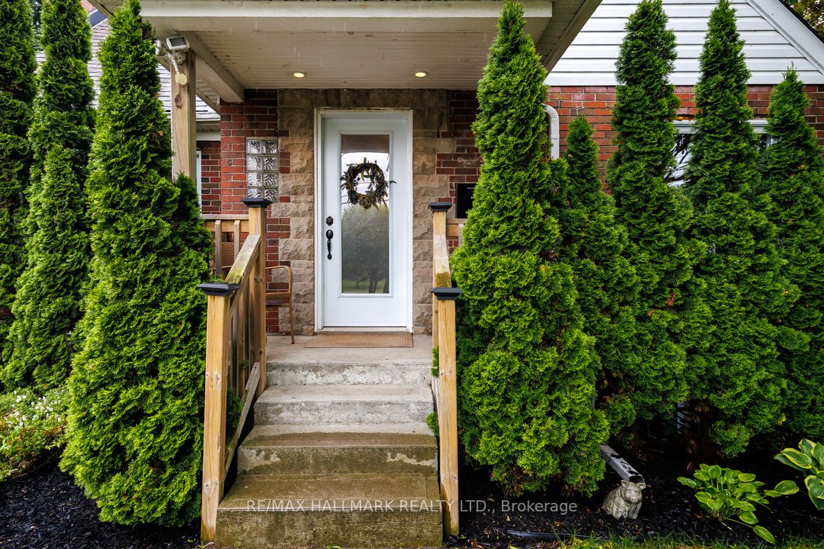 1885 Kingston Road Basement, Toronto, ON M1N 1T3 photo 2