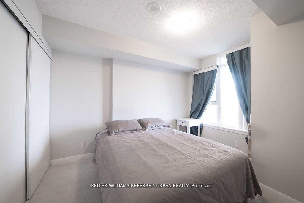 25 Town Centre Court 2106, Toronto, ON M1P 0B4 photo 3
