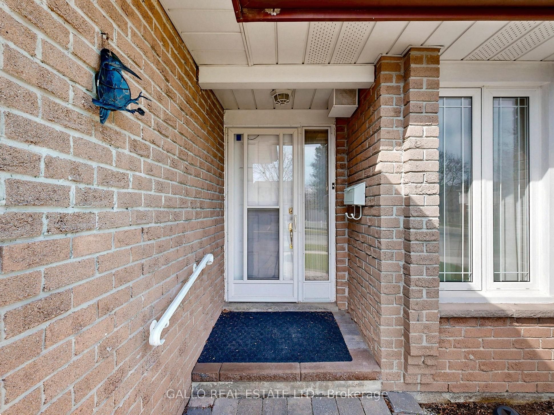 155 Goldhawk Trail, Toronto, ON M1V 1X1 photo 3