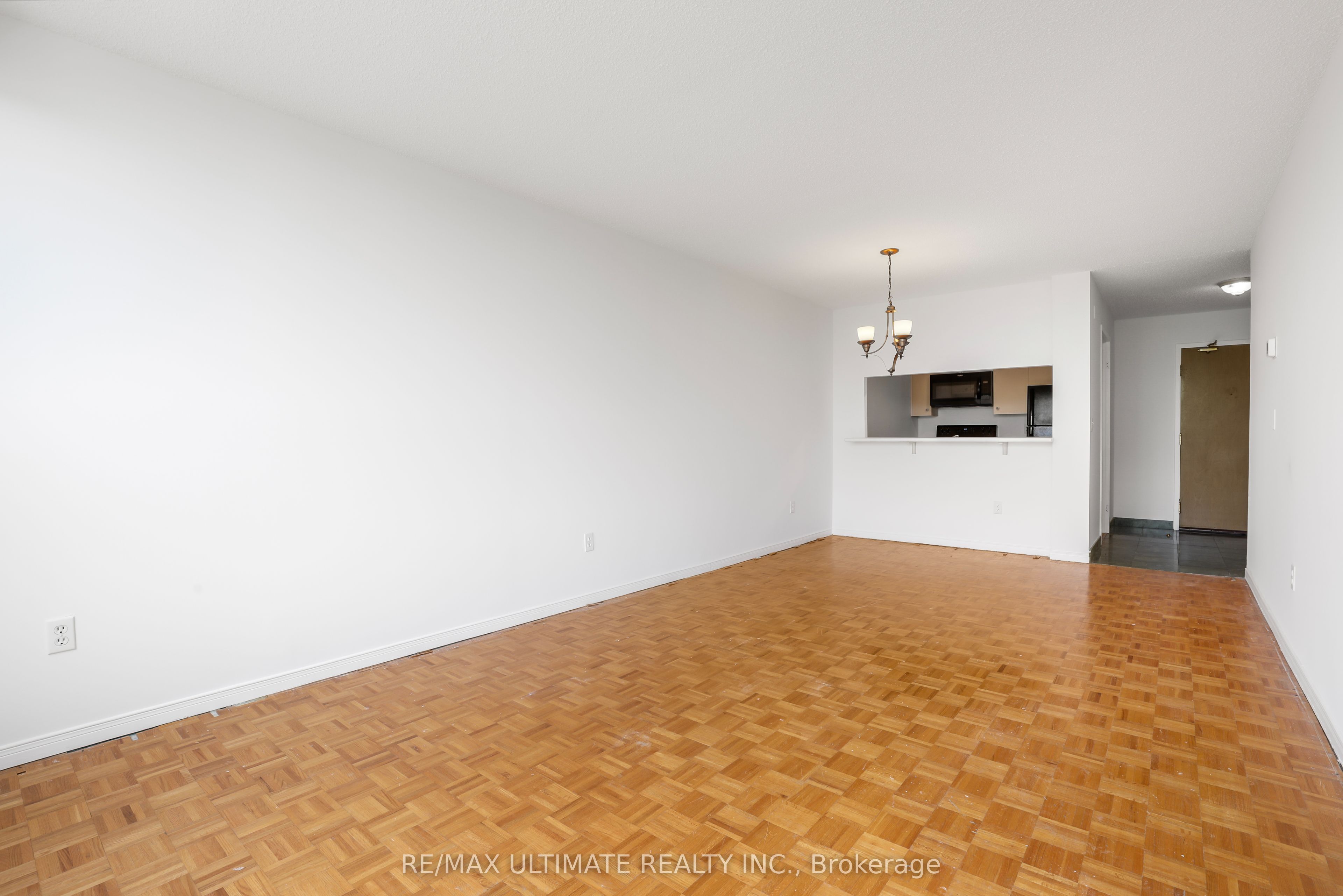 955 O'Connor Drive PH06, Toronto, ON M4B 2S7 photo 3