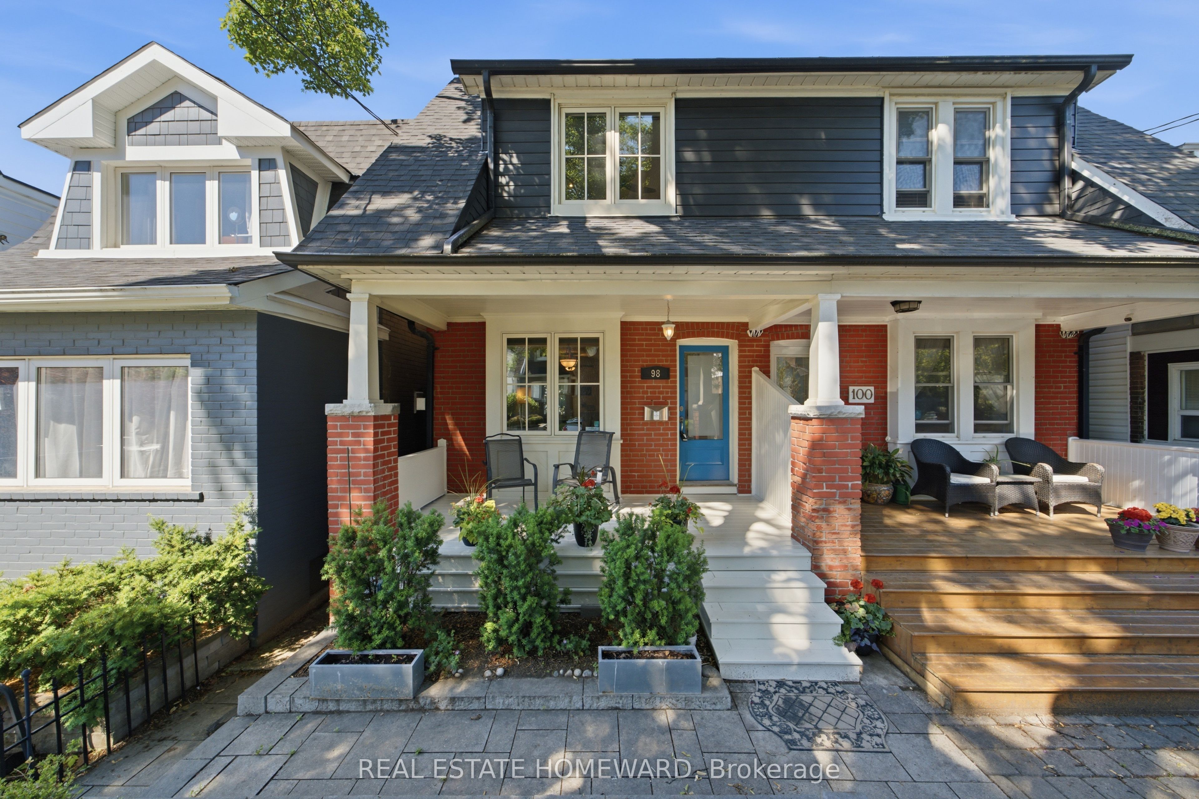 98 Drayton Avenue, Toronto, ON M4C 3L9