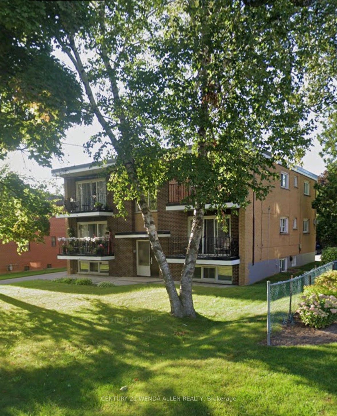 558 Lansdowne Drive, Oshawa, ON L1G 1W3 photo 5