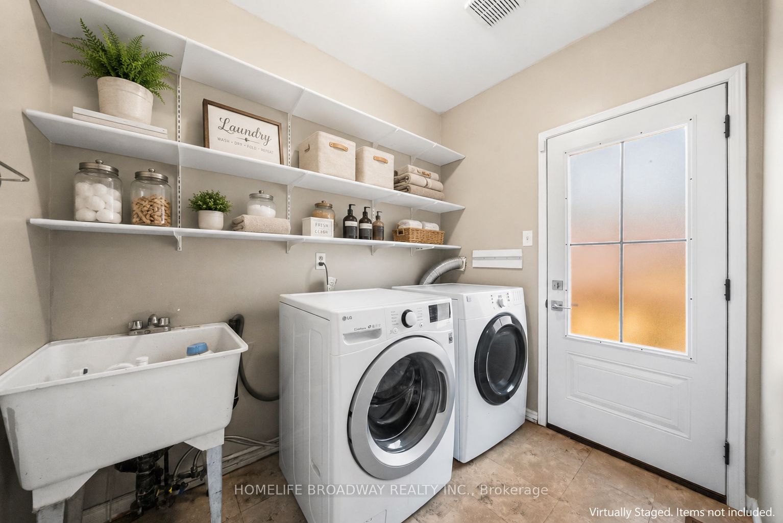 64 Bonnycastle Drive, Clarington, ON L1C 4S8