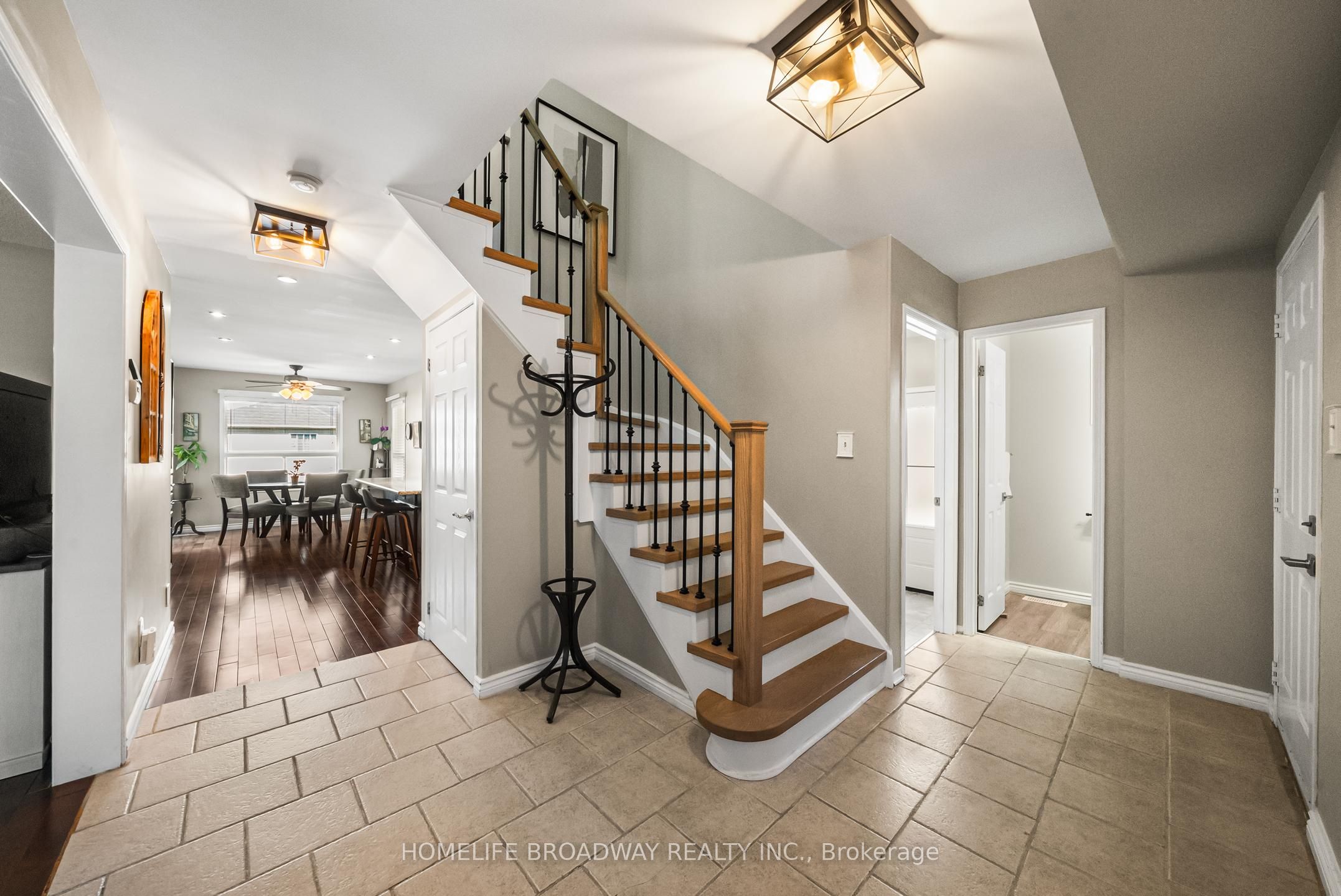 64 Bonnycastle Drive, Clarington, ON L1C 4S8 photo 5
