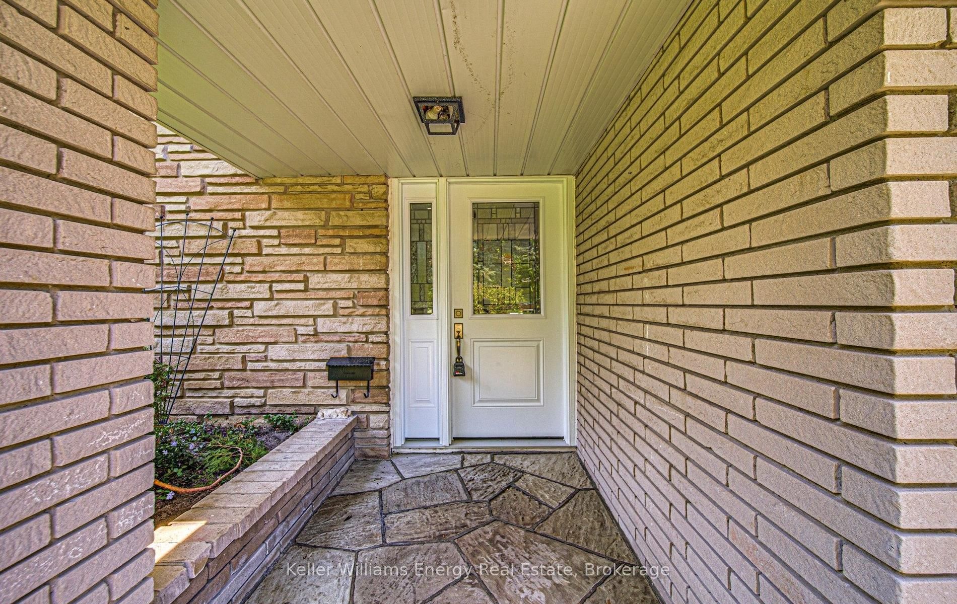 988 Oshawa Boulevard N, Oshawa, ON L1G 5V8 photo 4
