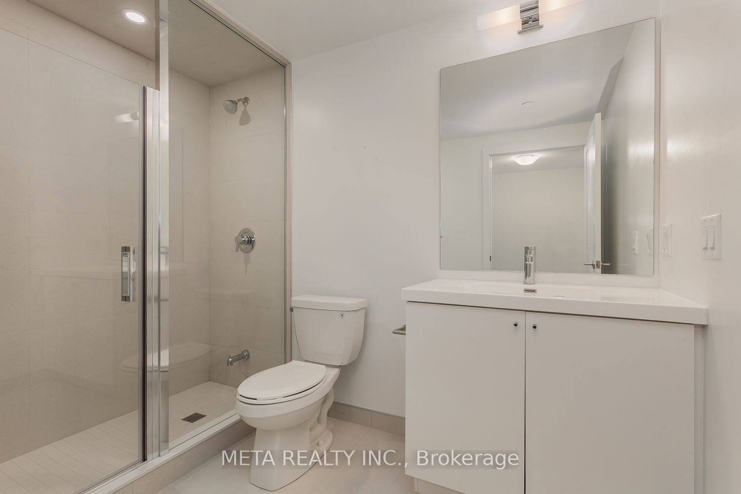 2545 Simcoe Street N 322, Oshawa, ON L1L 0W3 photo 5