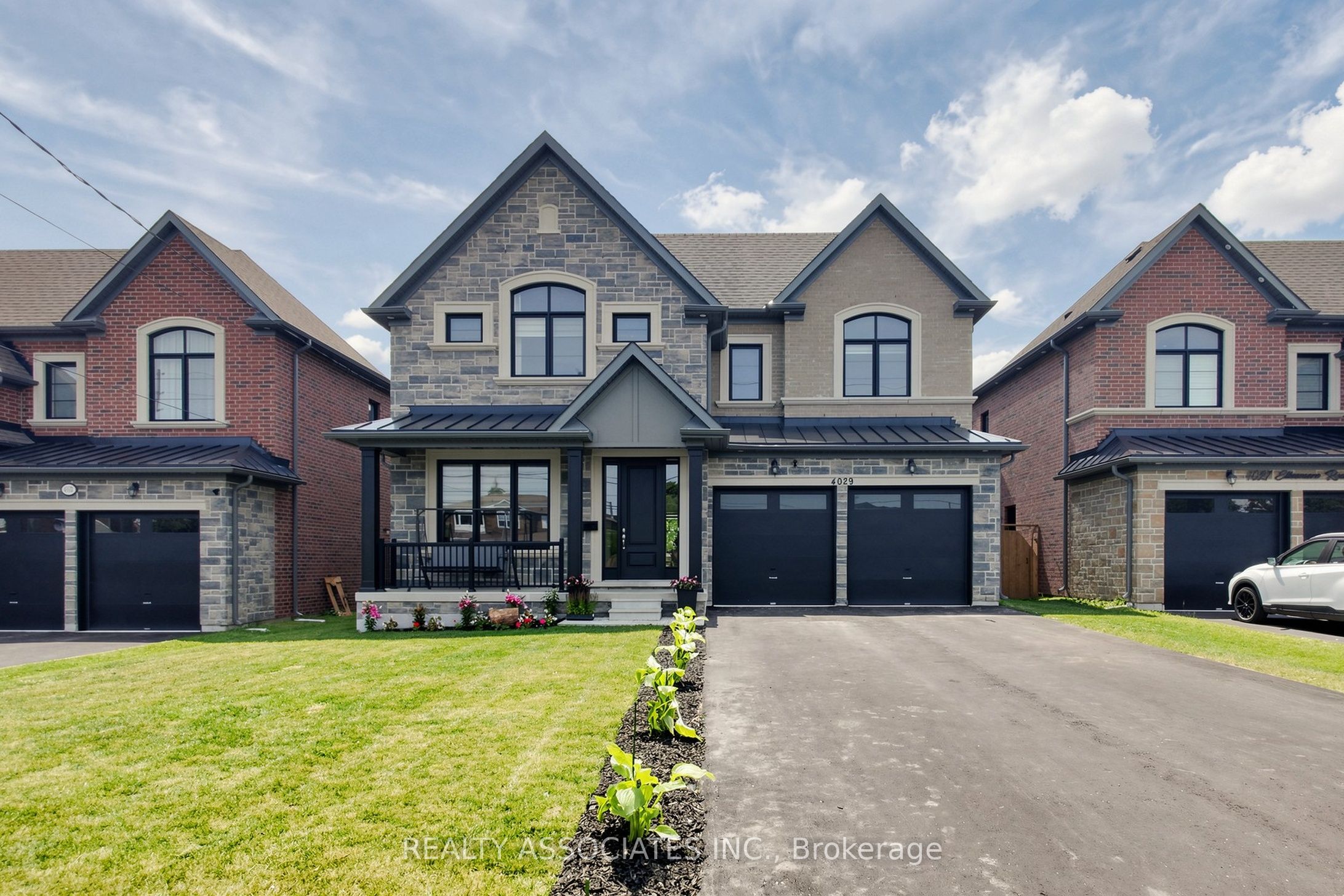 4029 Ellesmere Road, Toronto, ON M1C 1J3