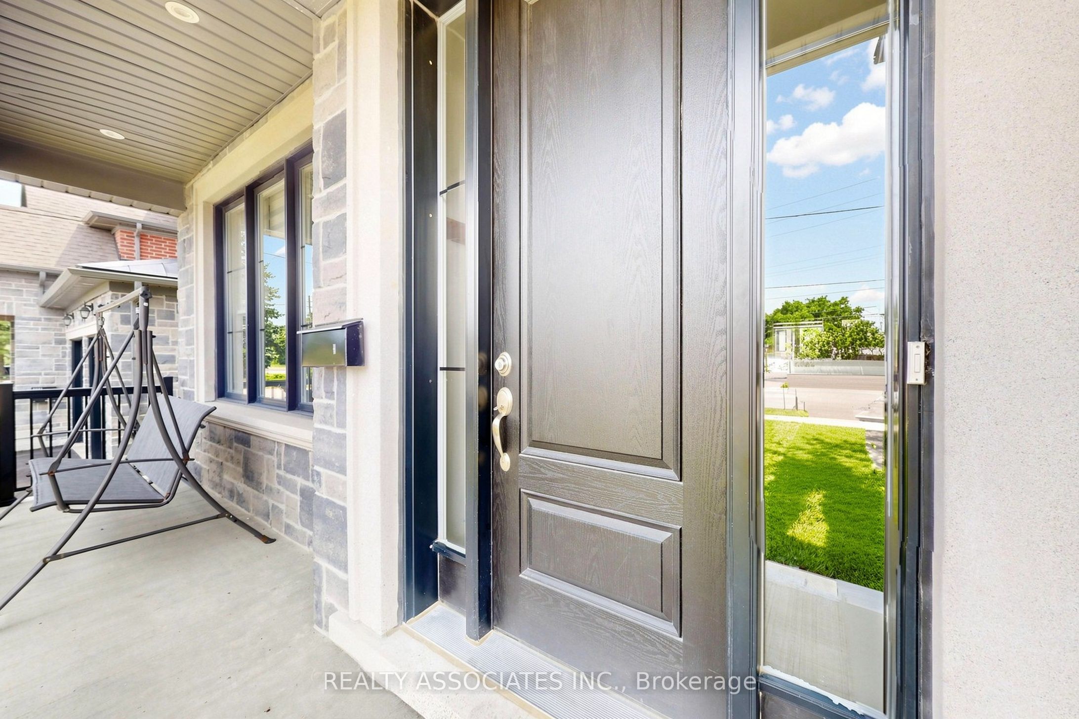 4029 Ellesmere Road, Toronto, ON M1C 1J3 photo 3