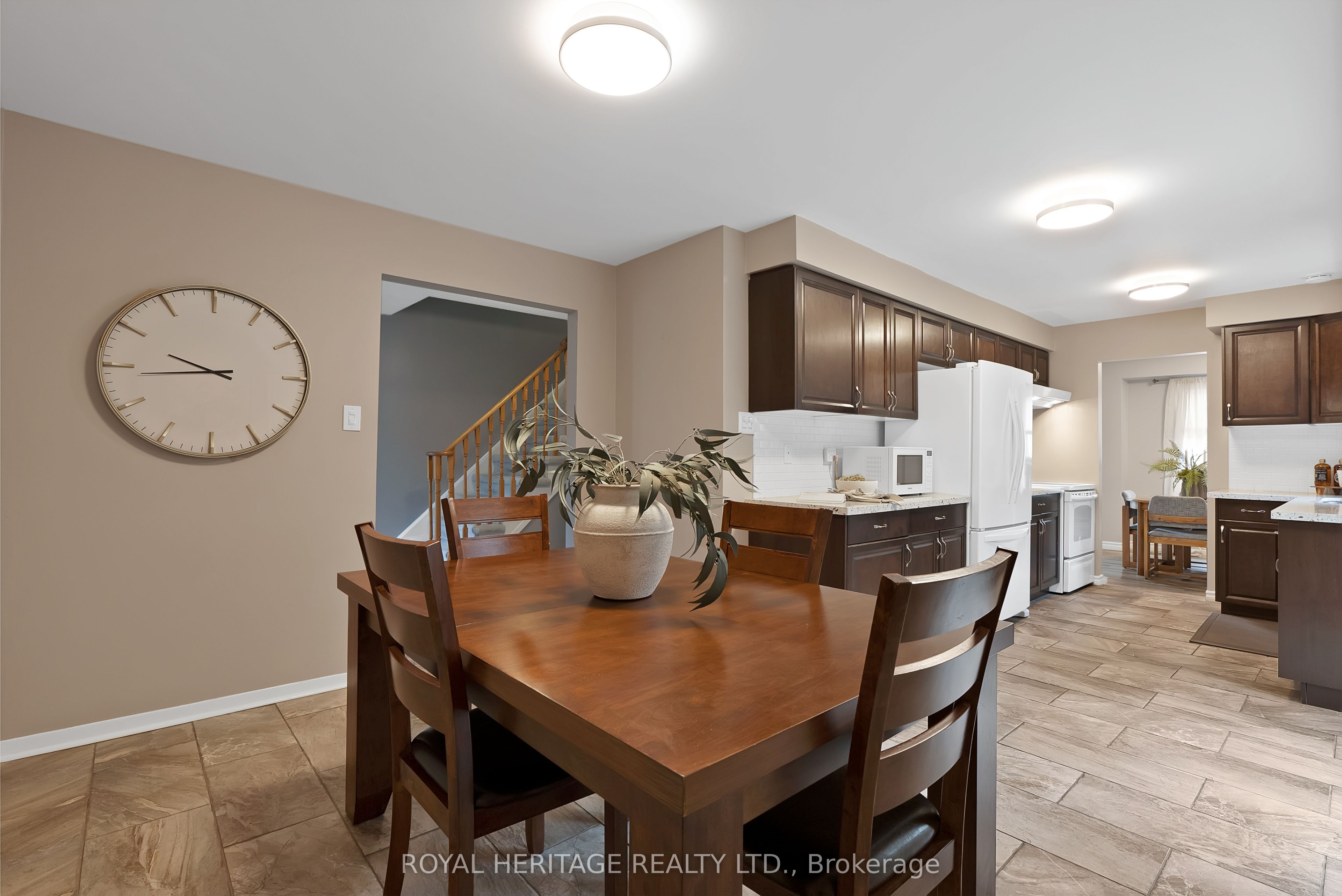 1235 Cedarcroft Crescent, Pickering, ON L1X 1S6 photo 5