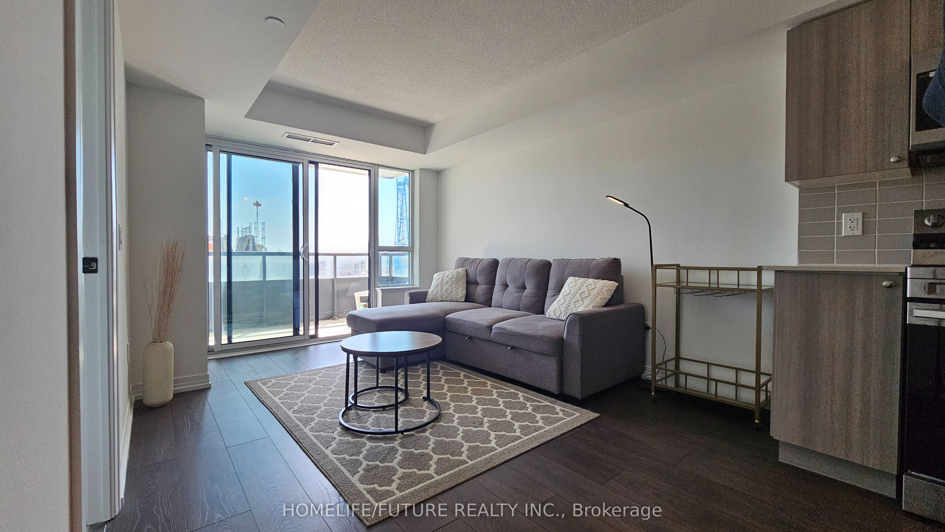 1455 Celebration Drive 401, Pickering, ON L1W 0C3 photo 4