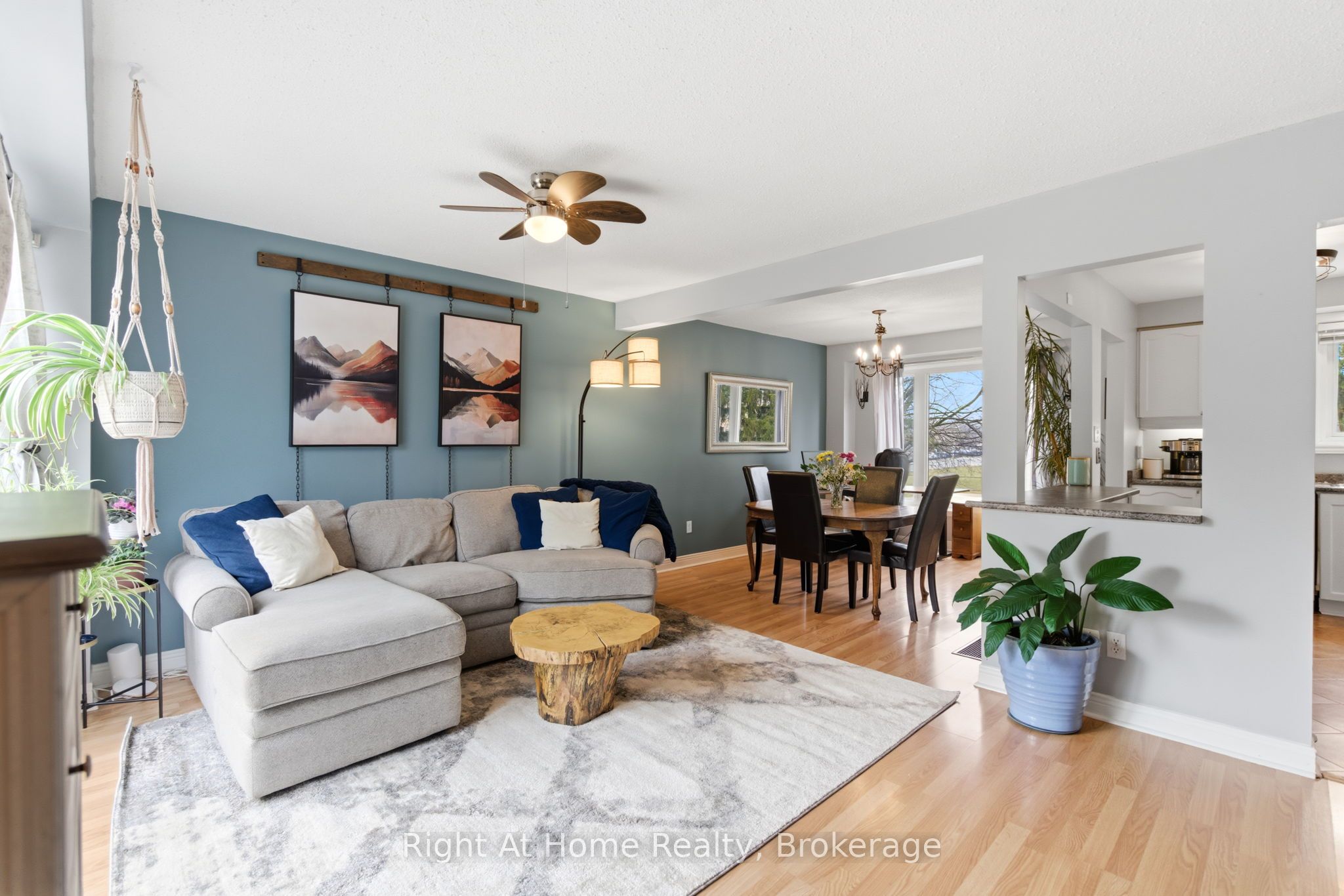 303 Garden Street 12, Whitby, ON L1N 3W3 photo 5
